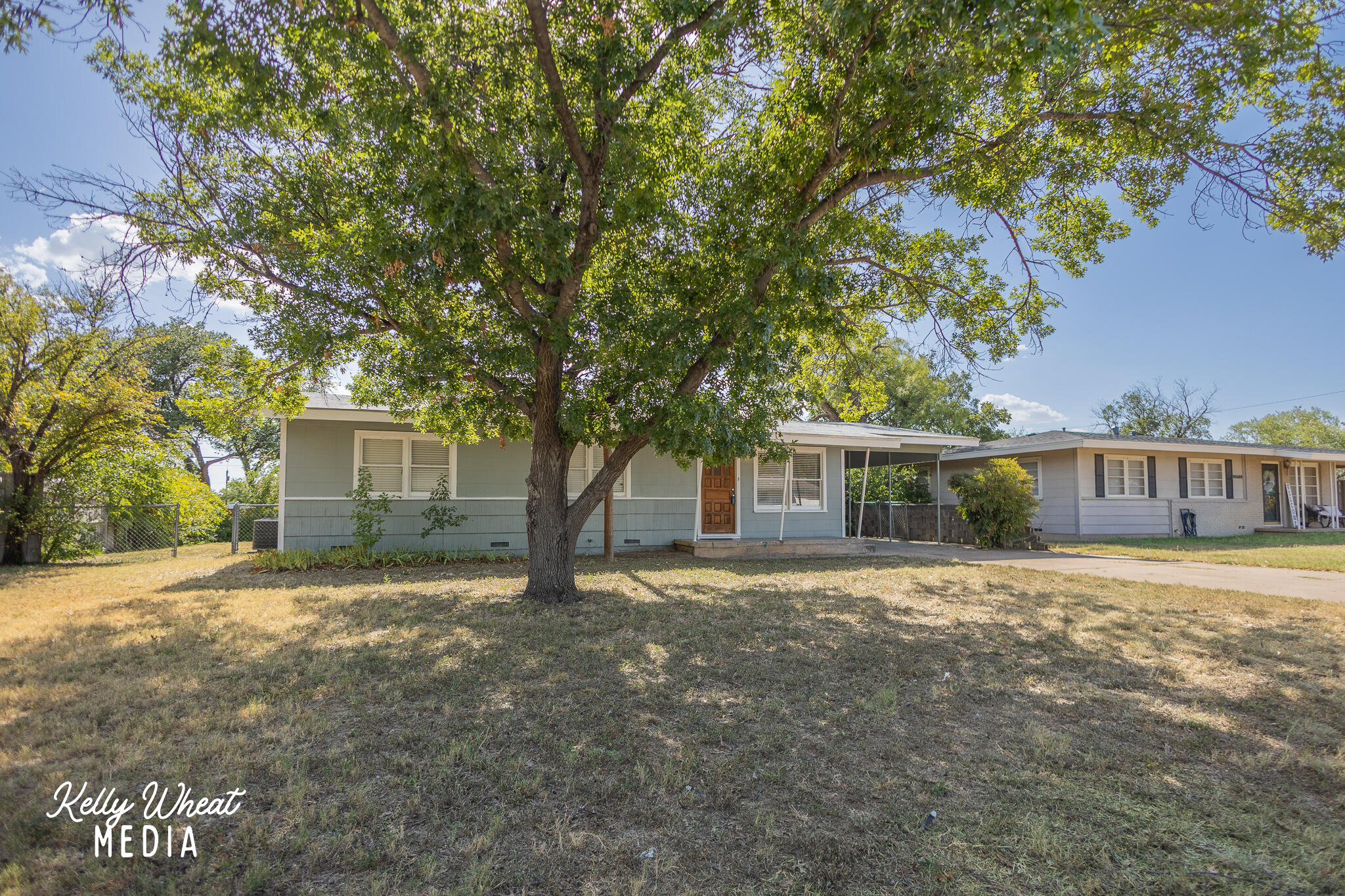 2547 Culver Avenue Property Photo 3
