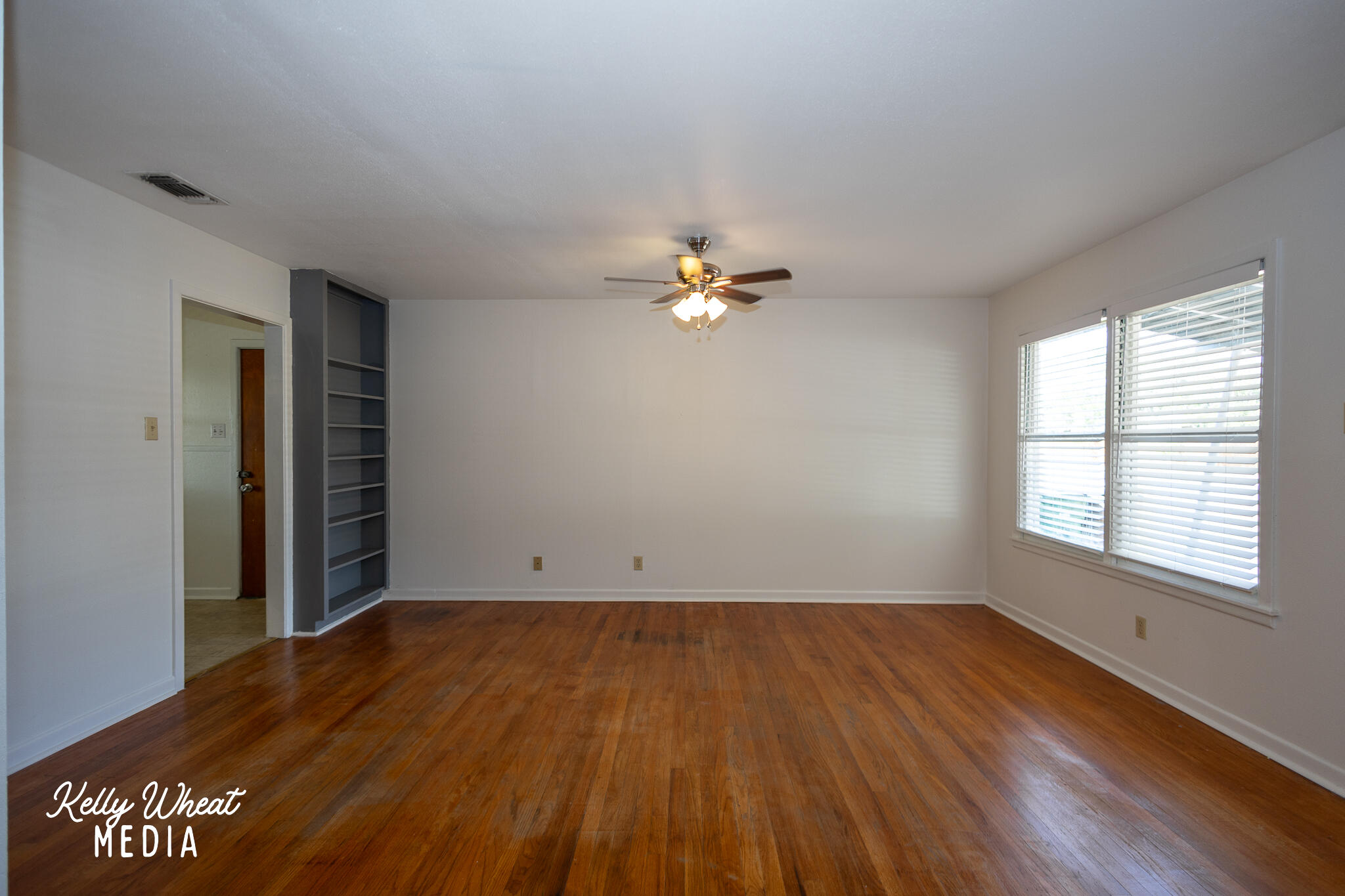 2547 Culver Avenue Property Photo 4