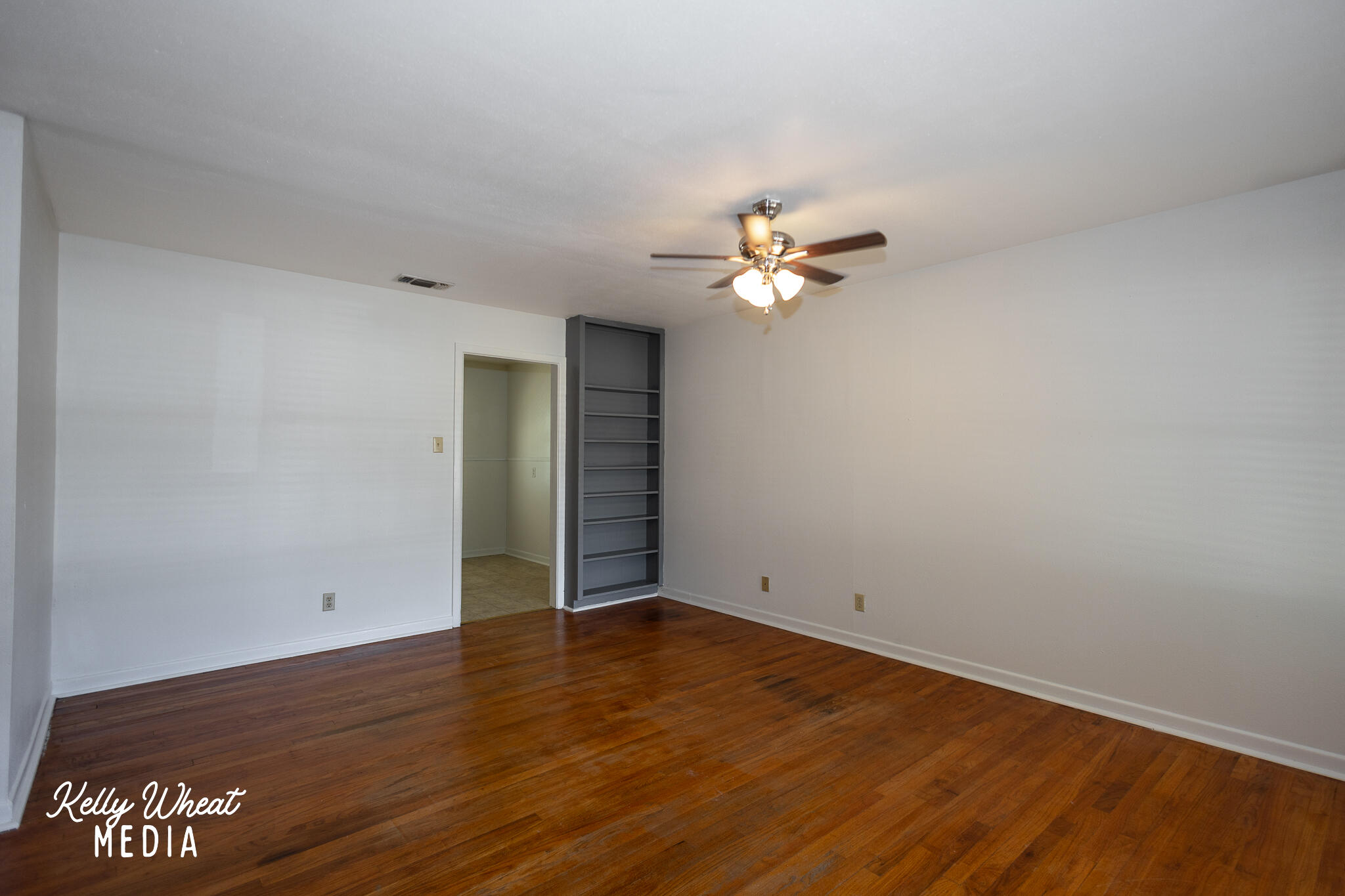 2547 Culver Avenue Property Photo 5