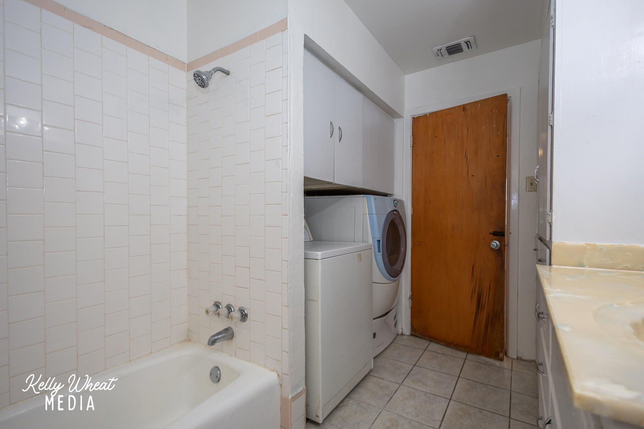 2547 Culver Avenue Property Photo 15