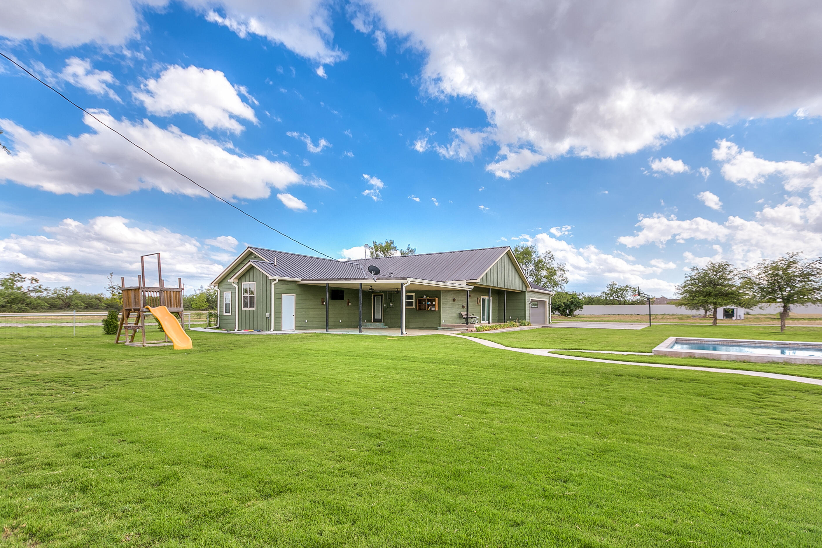 15555 Deer Valley Loop Property Photo 34