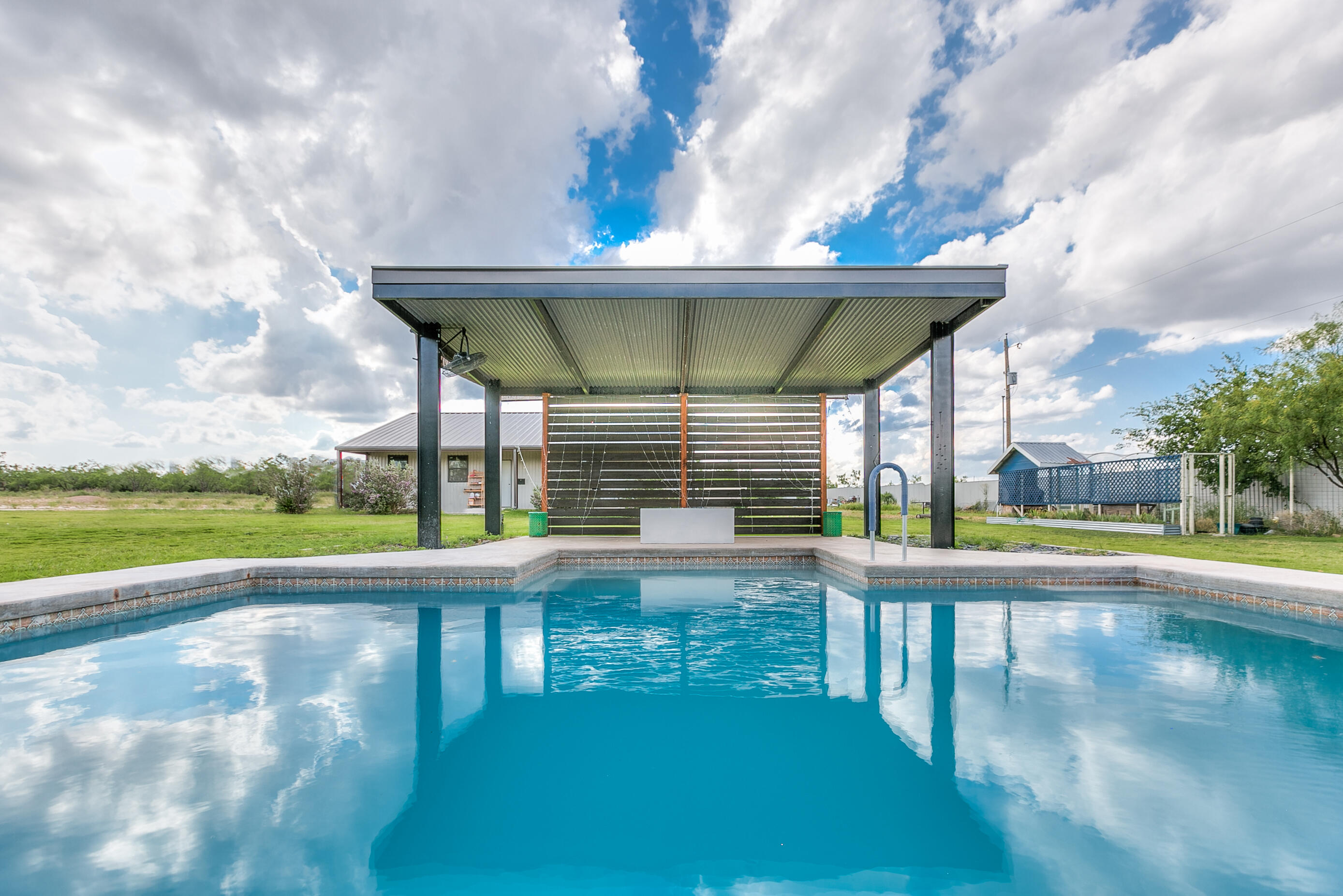 15555 Deer Valley Loop Property Photo 42