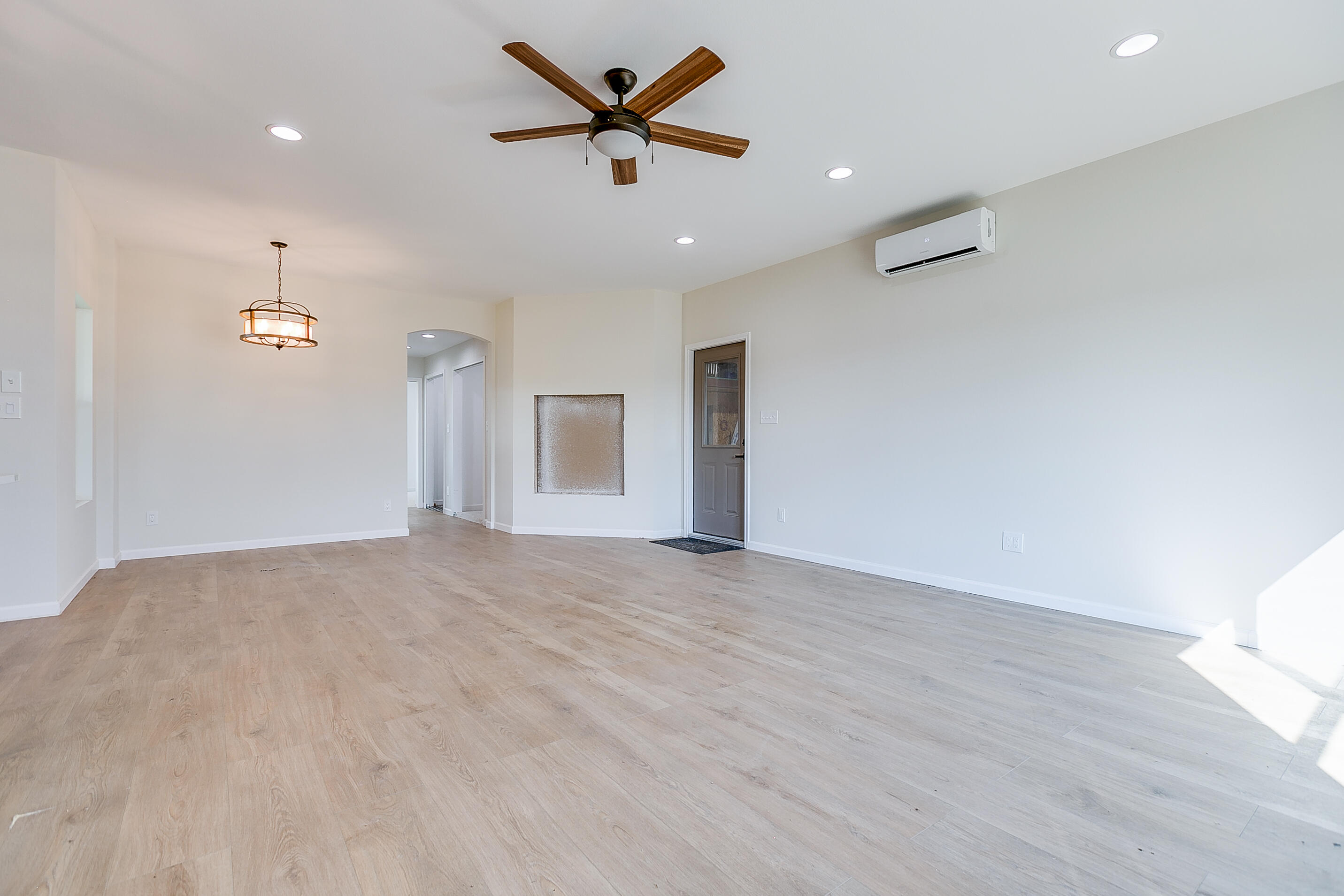 15555 Deer Valley Loop Property Photo 50