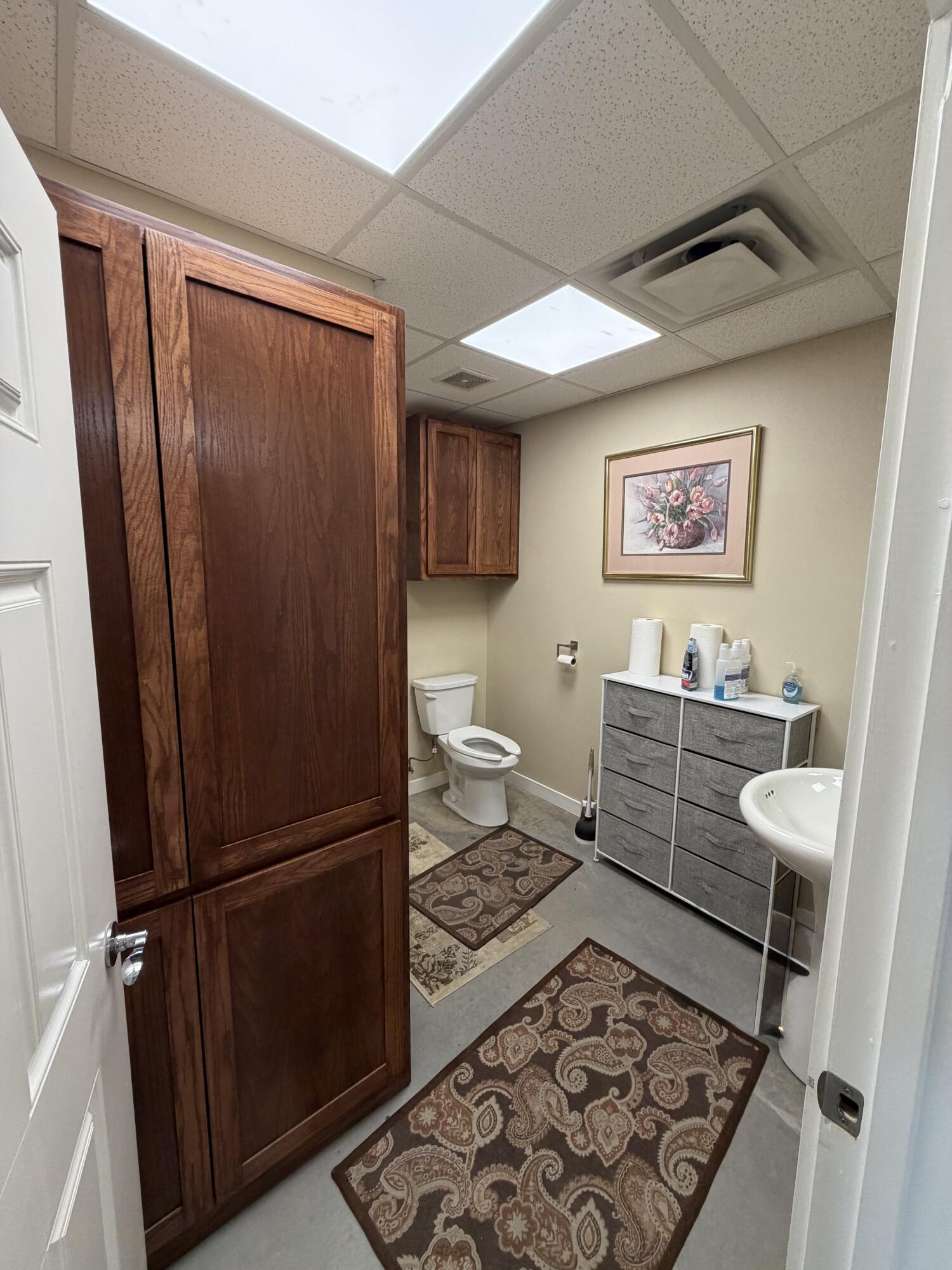 6656 Spindle Top Road Property Photo 21