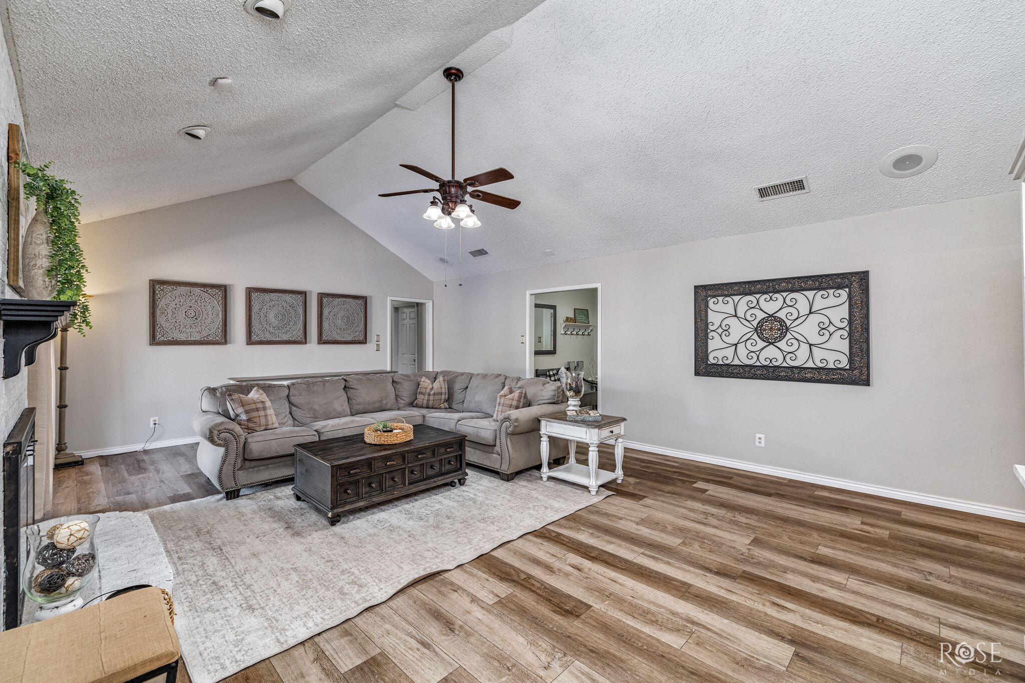 3318 Grandview Drive Property Photo 8