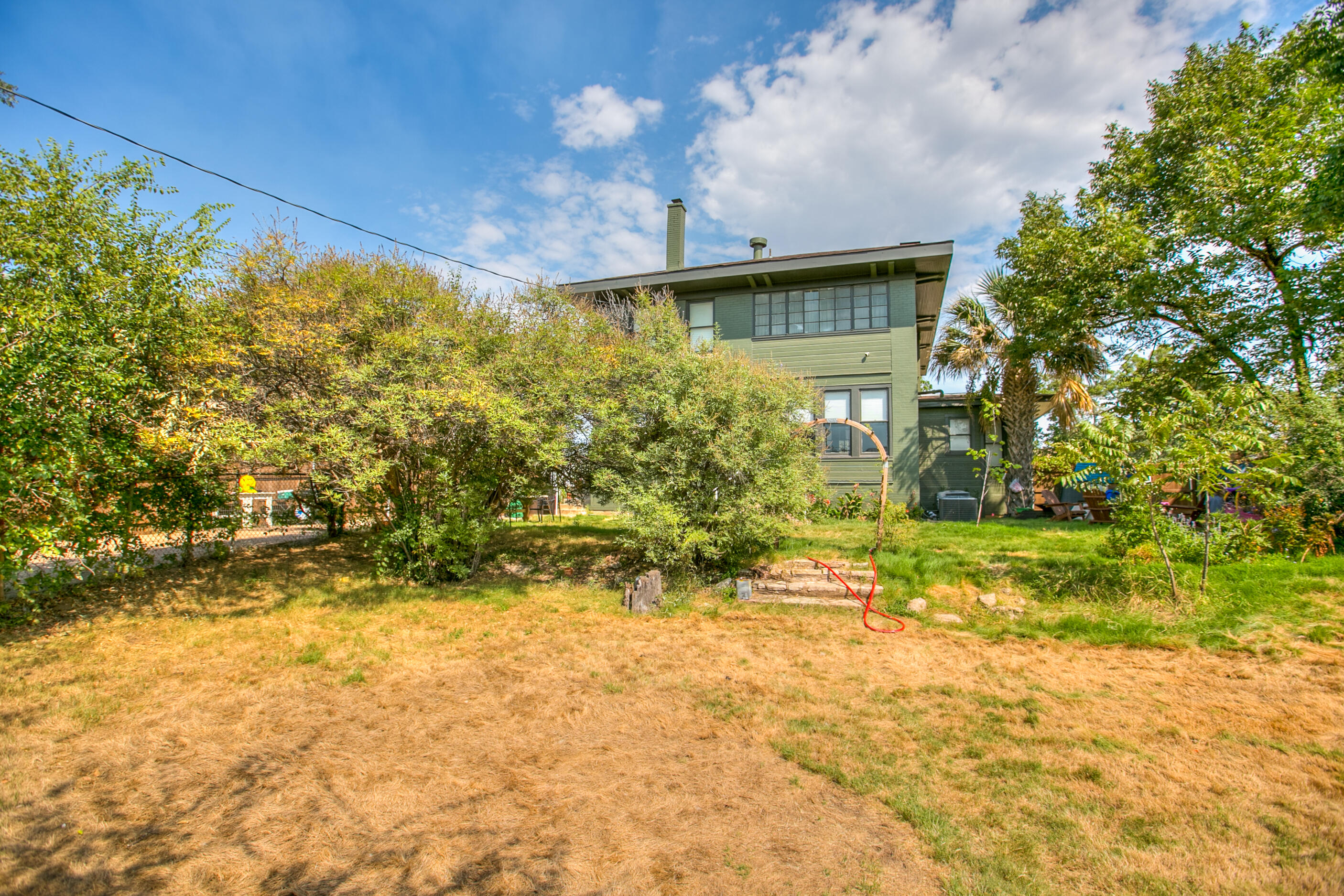 225 W Twohig Avenue Property Photo 41