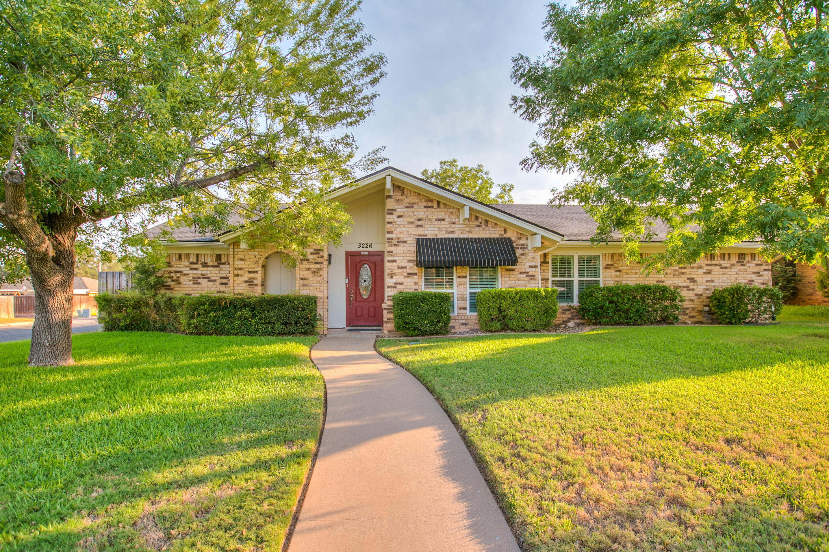 3226 Timber Ridge Drive Property Photo 1