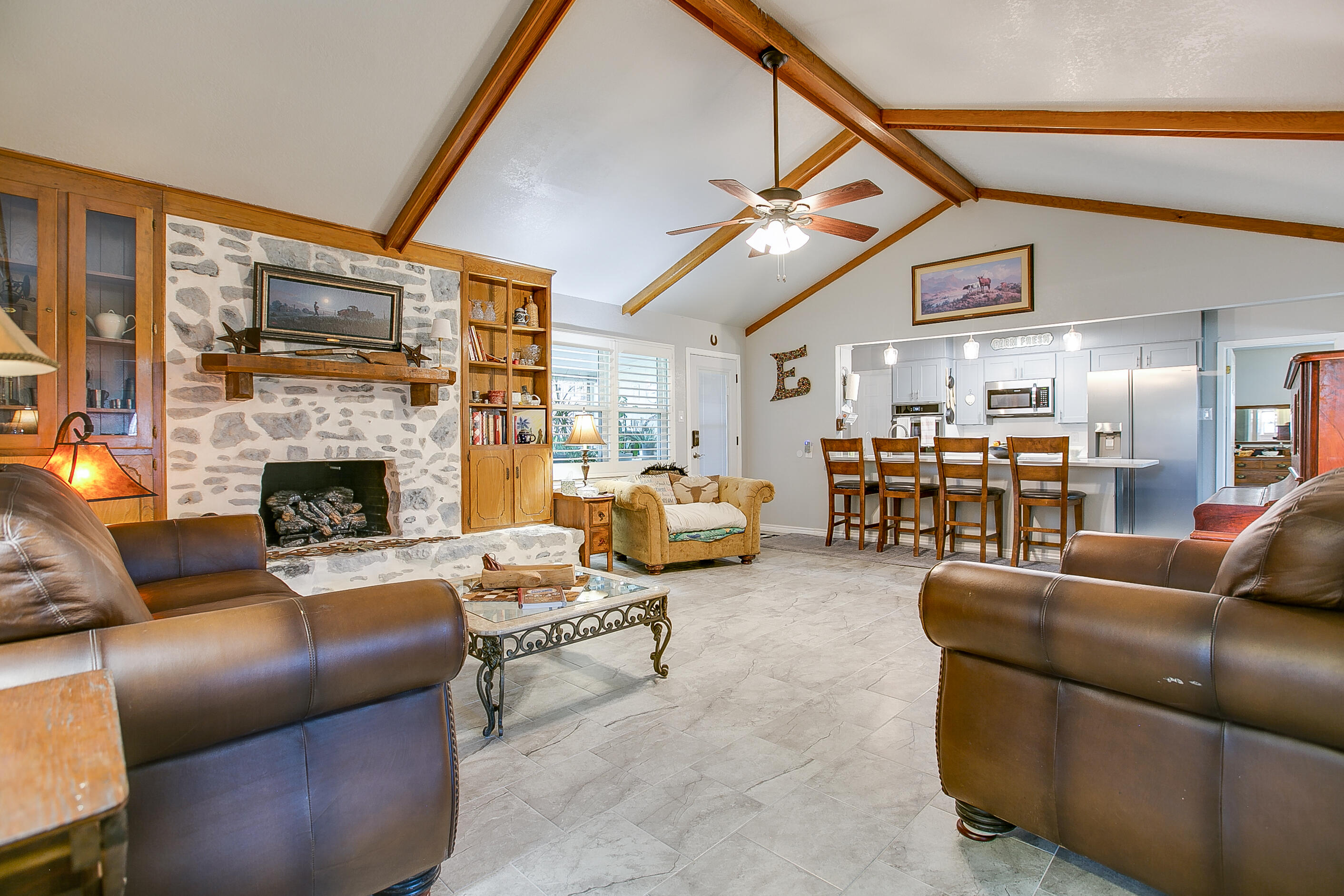 3226 Timber Ridge Drive Property Photo 3