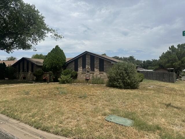 3302 Southland Boulevard Property Photo 2
