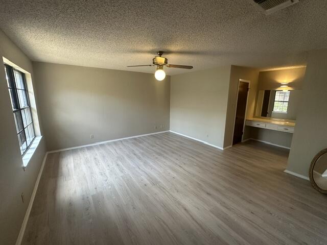 3302 Southland Boulevard Property Photo 9