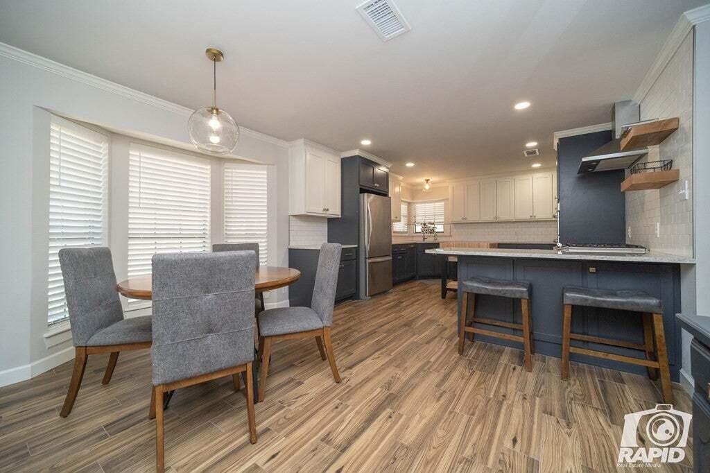 5218 Beverly Drive Property Photo 5