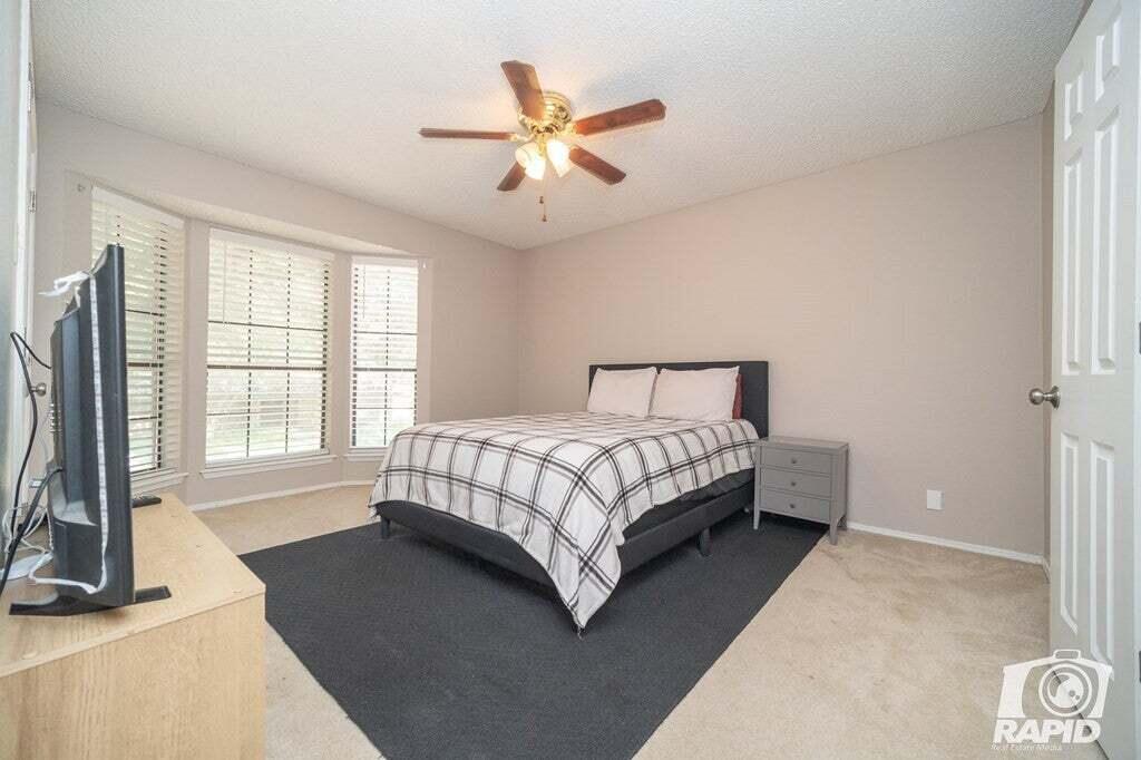 5218 Beverly Drive Property Photo 12