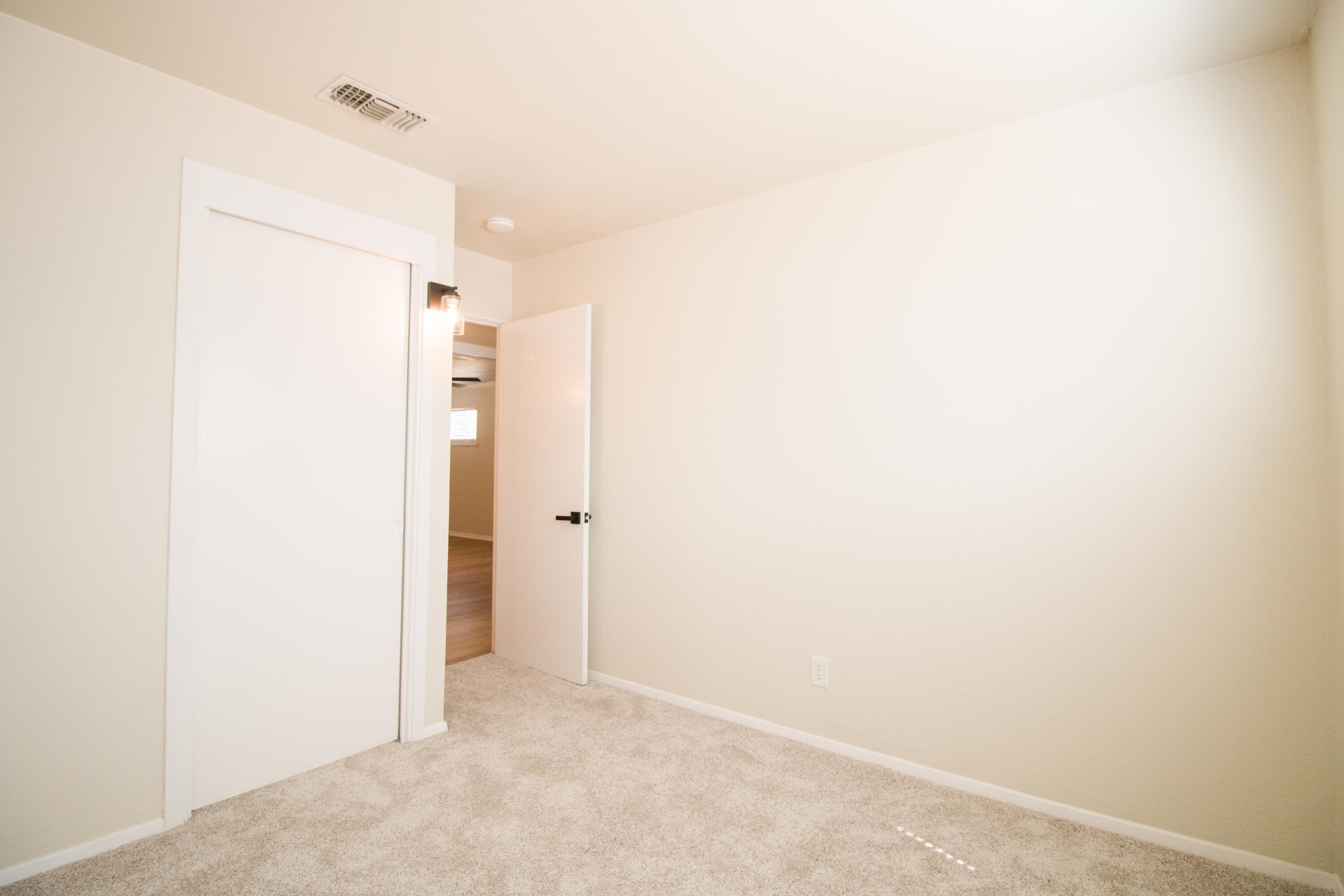 234 Mockingbird Lane Property Photo 15