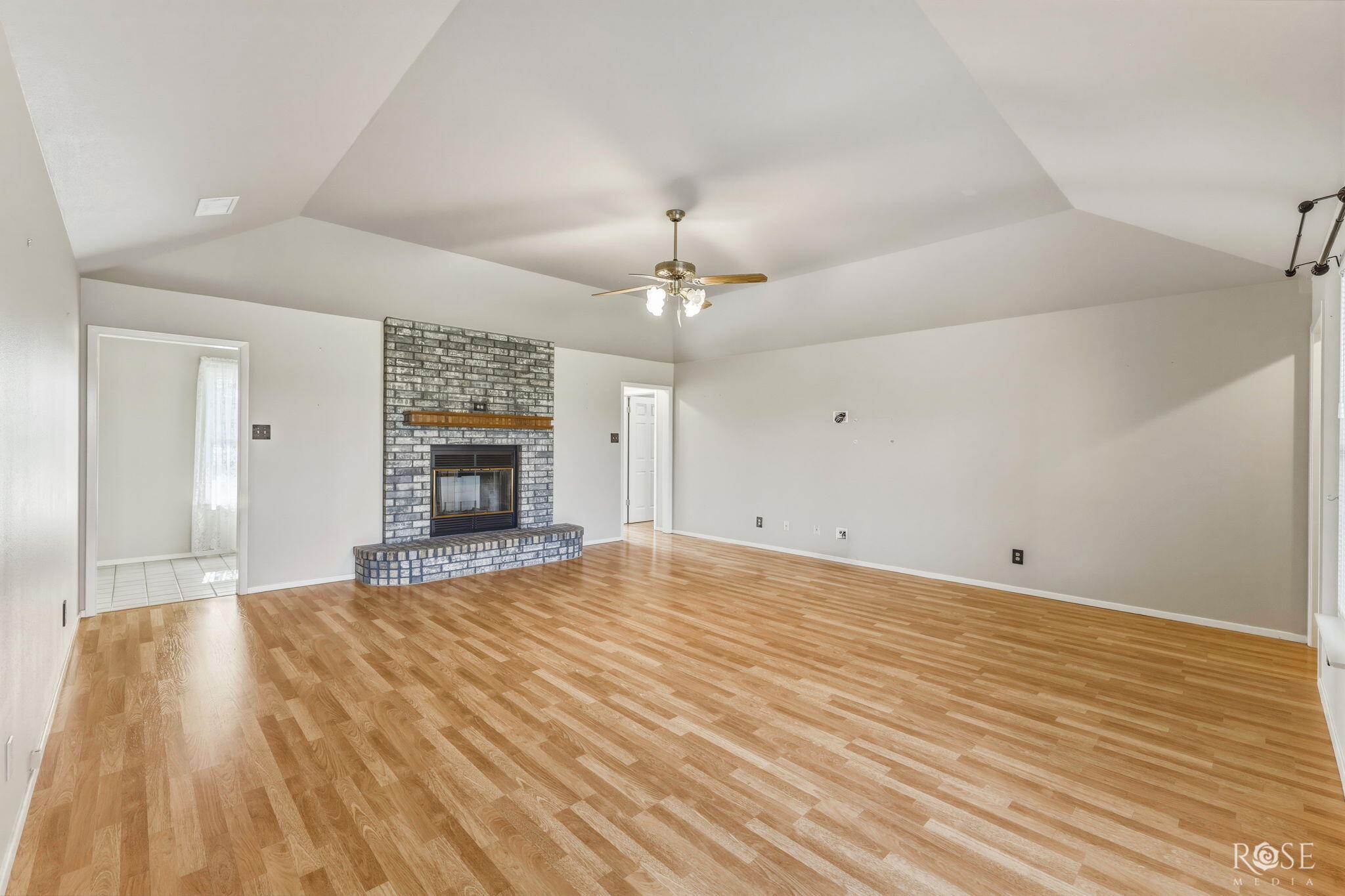 1101 Gregory Drive Property Photo 4