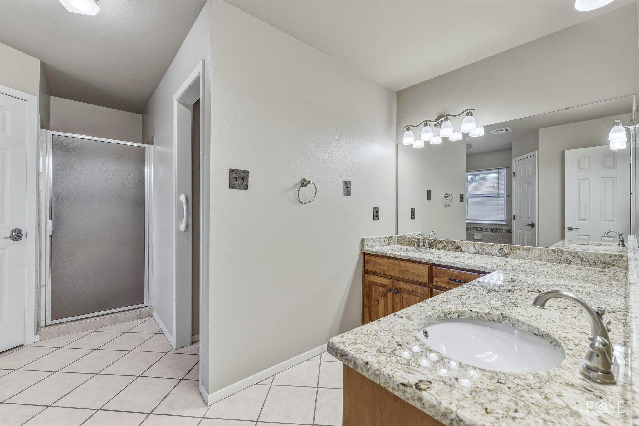 1101 Gregory Drive Property Photo 8