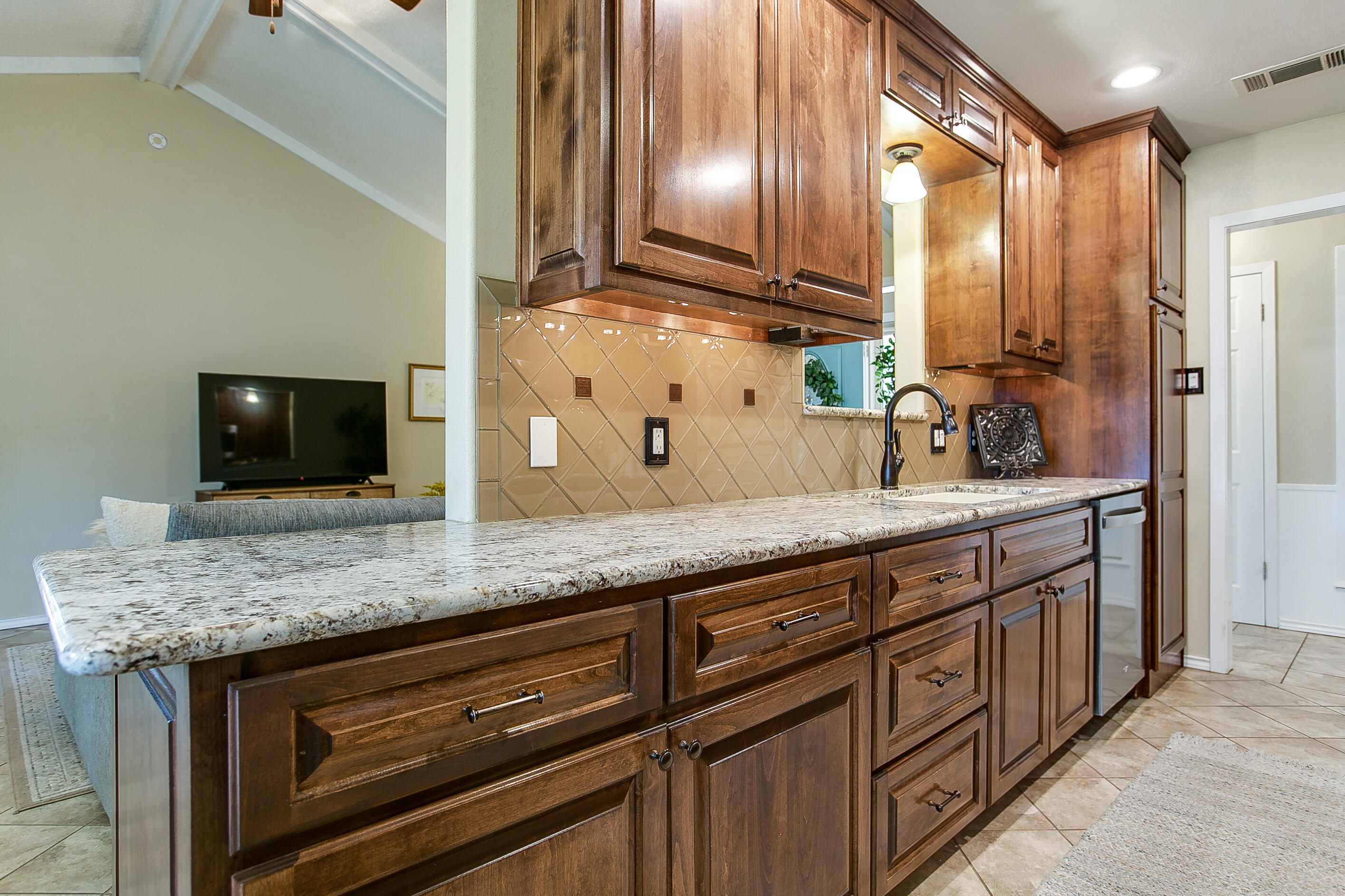 205 Glenna Drive Property Photo 16