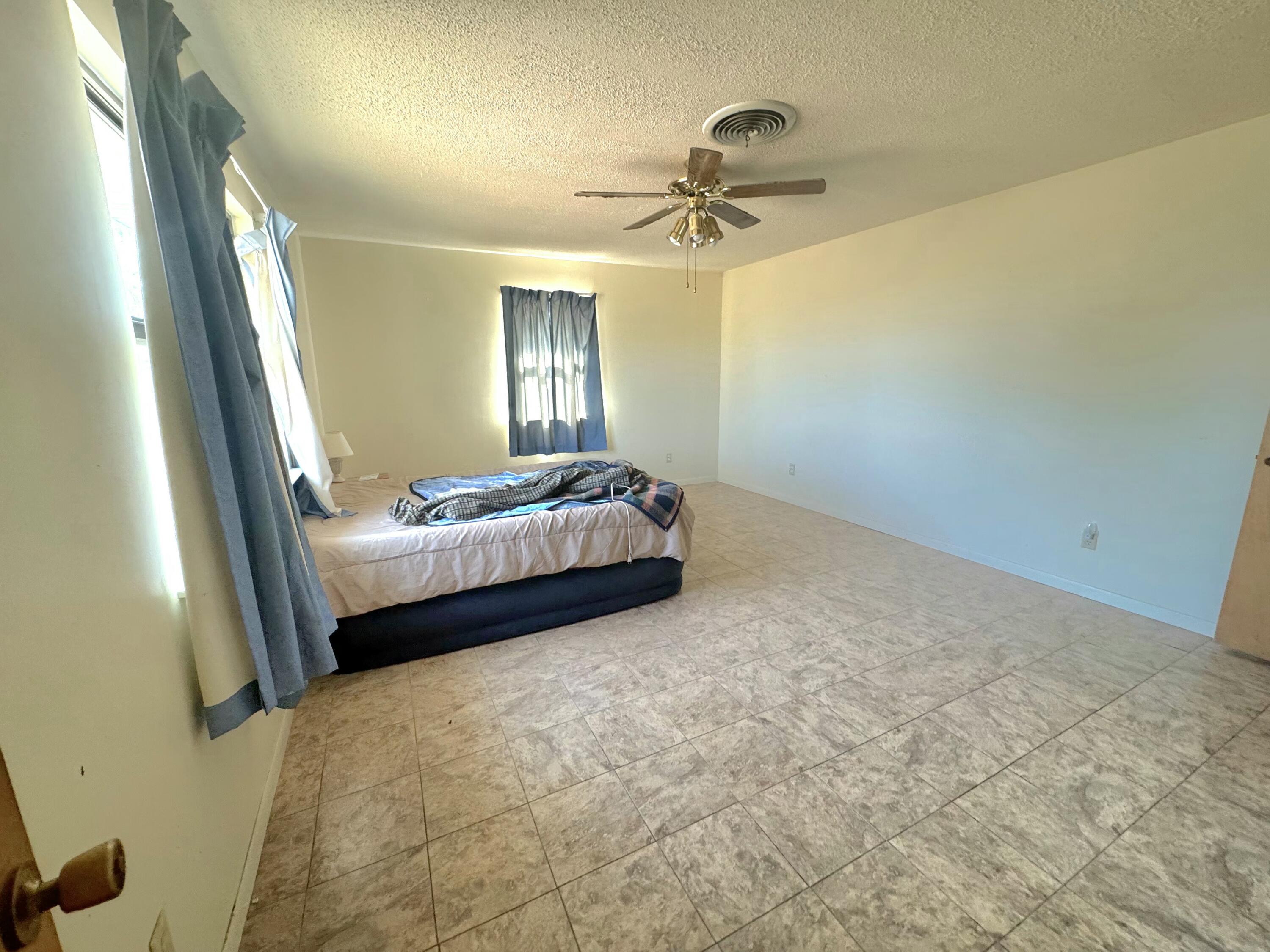933 Railroad Avenue Property Photo 24