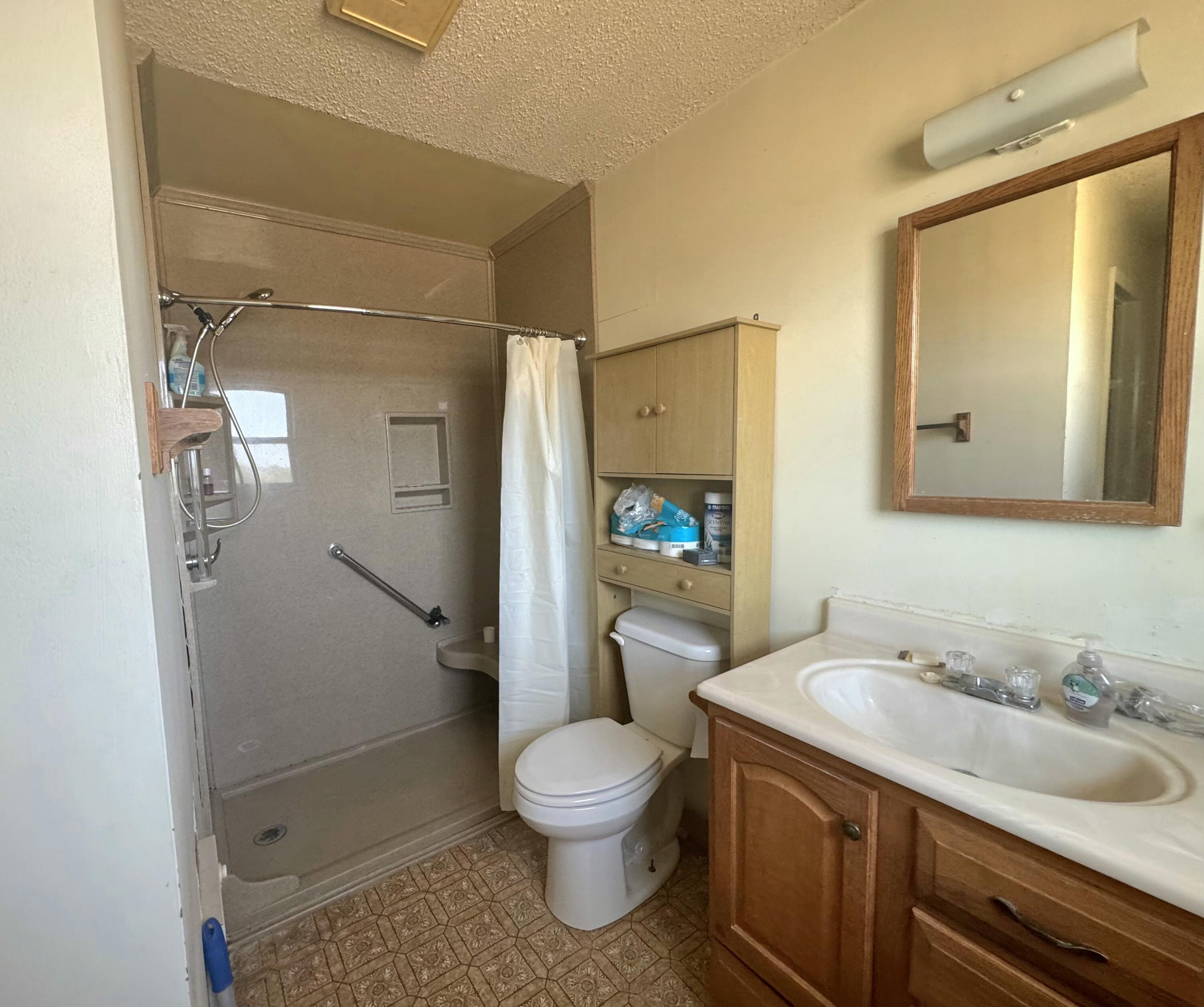 933 Railroad Avenue Property Photo 26