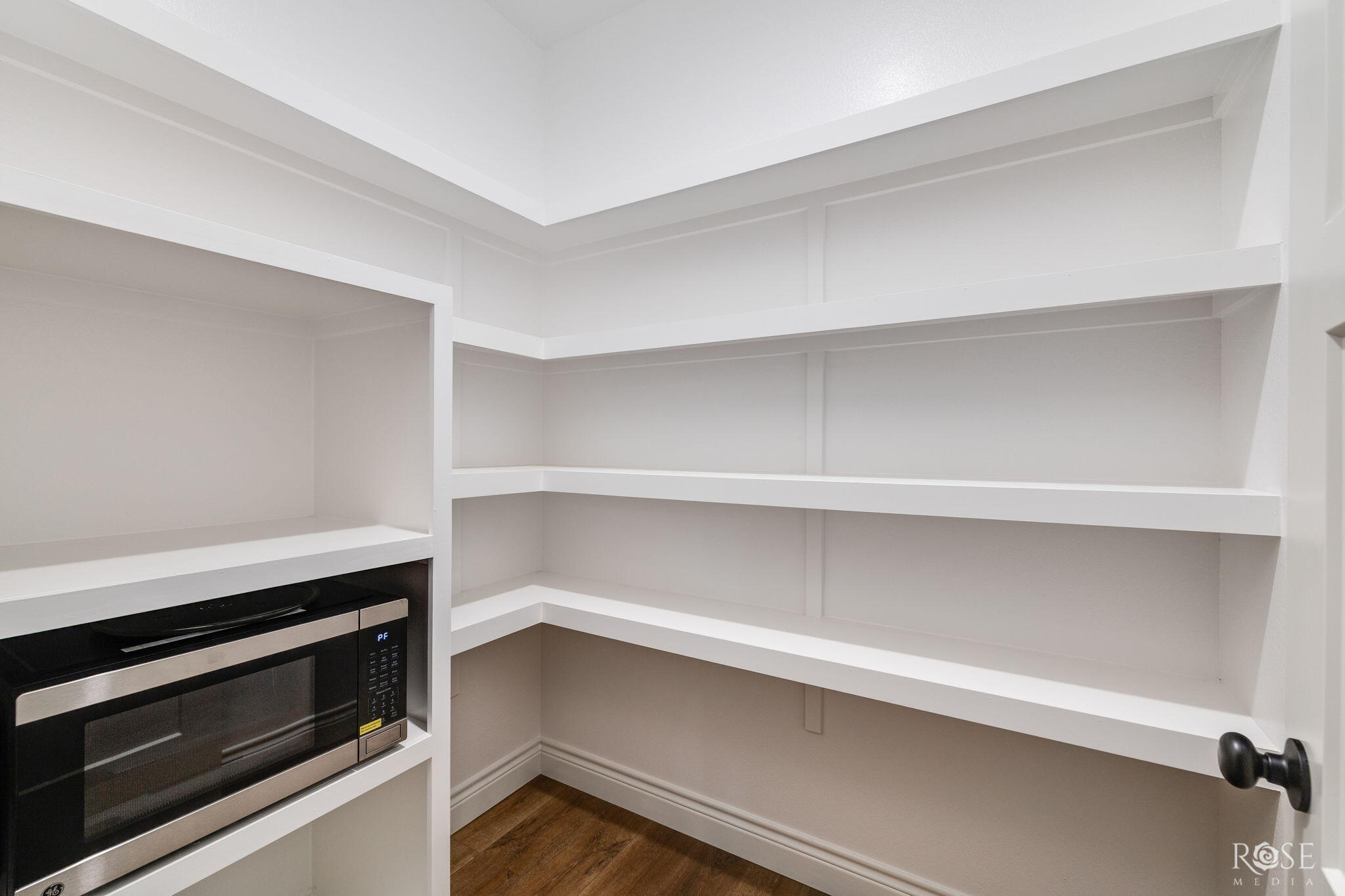 3608 Grandview Drive Property Photo 11