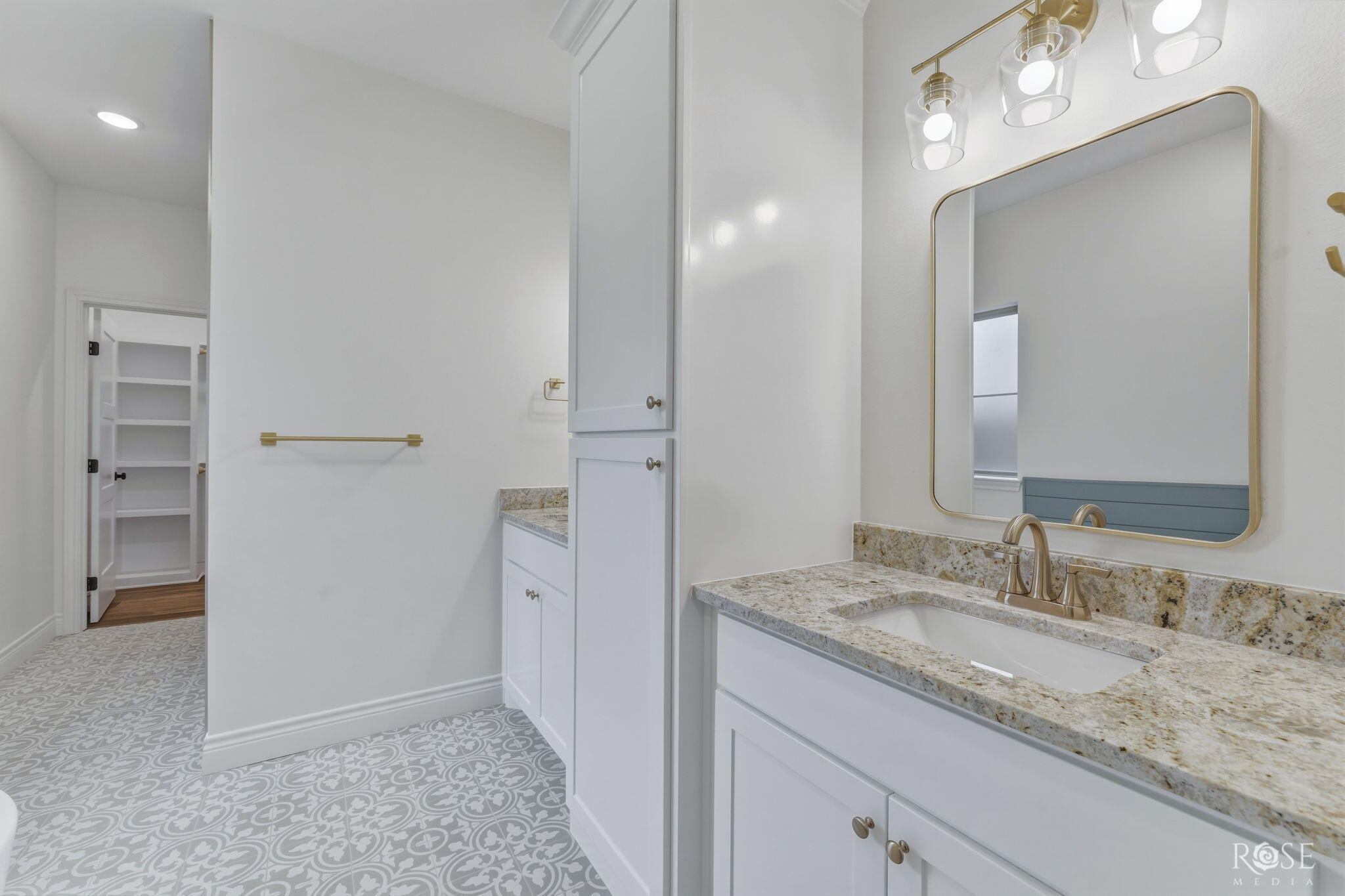 3608 Grandview Drive Property Photo 16