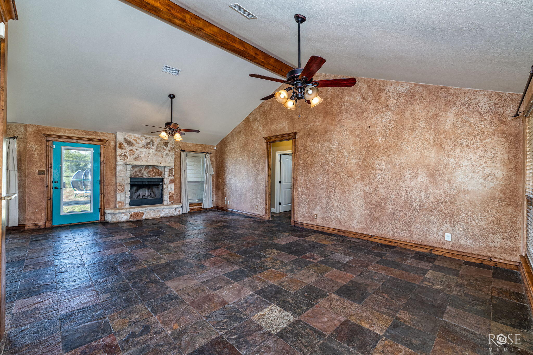 3415 Buck Run Property Photo 8