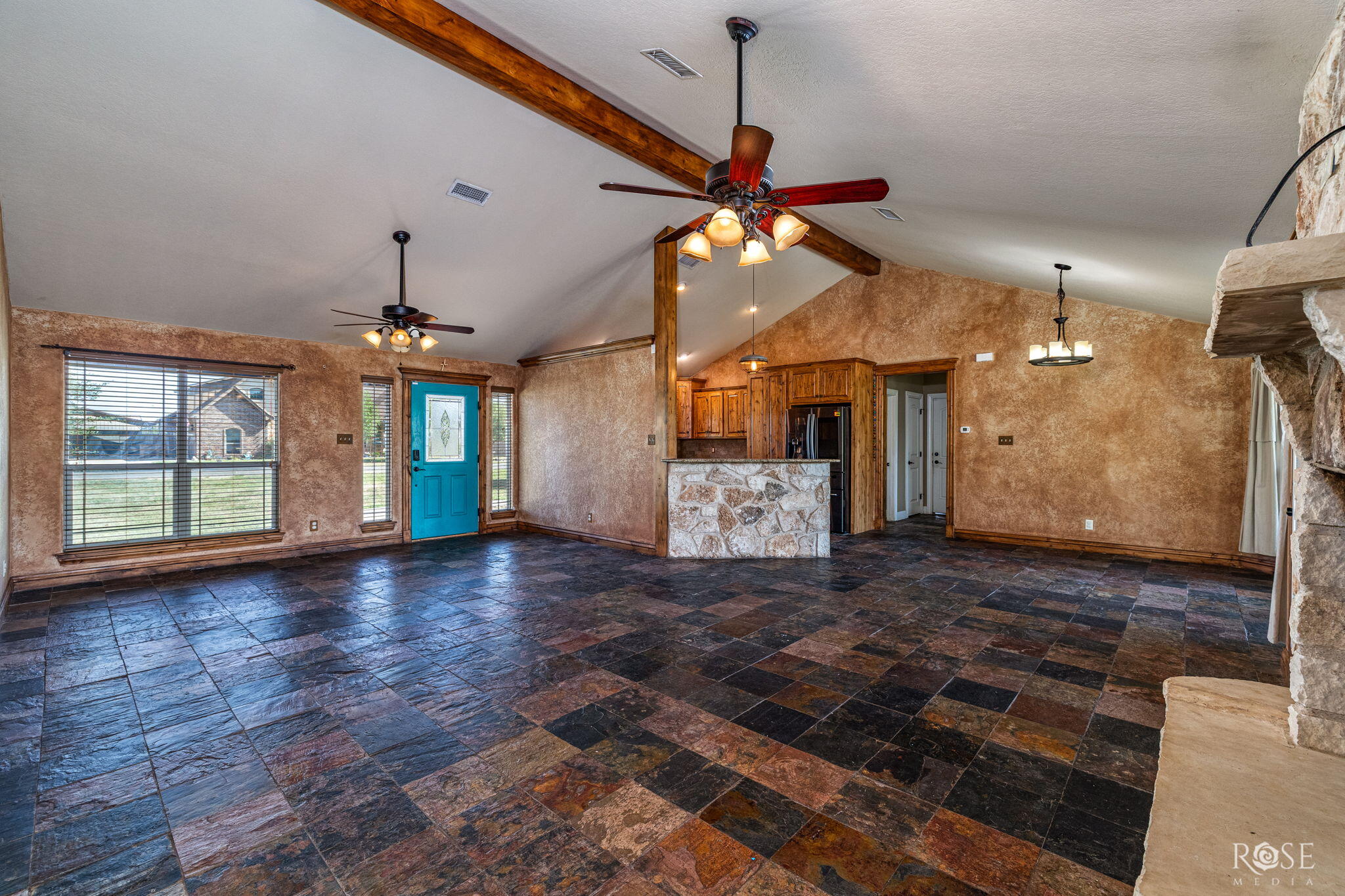 3415 Buck Run Property Photo 9