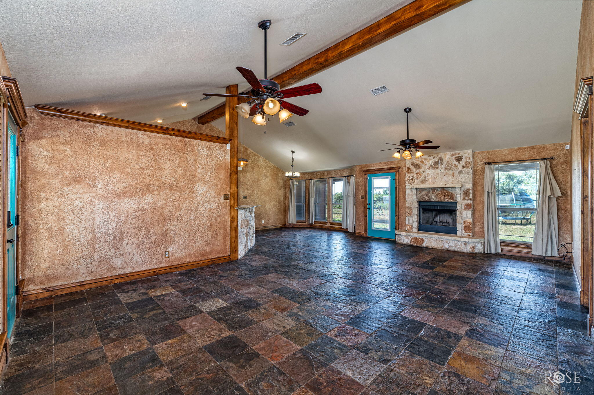 3415 Buck Run Property Photo 12