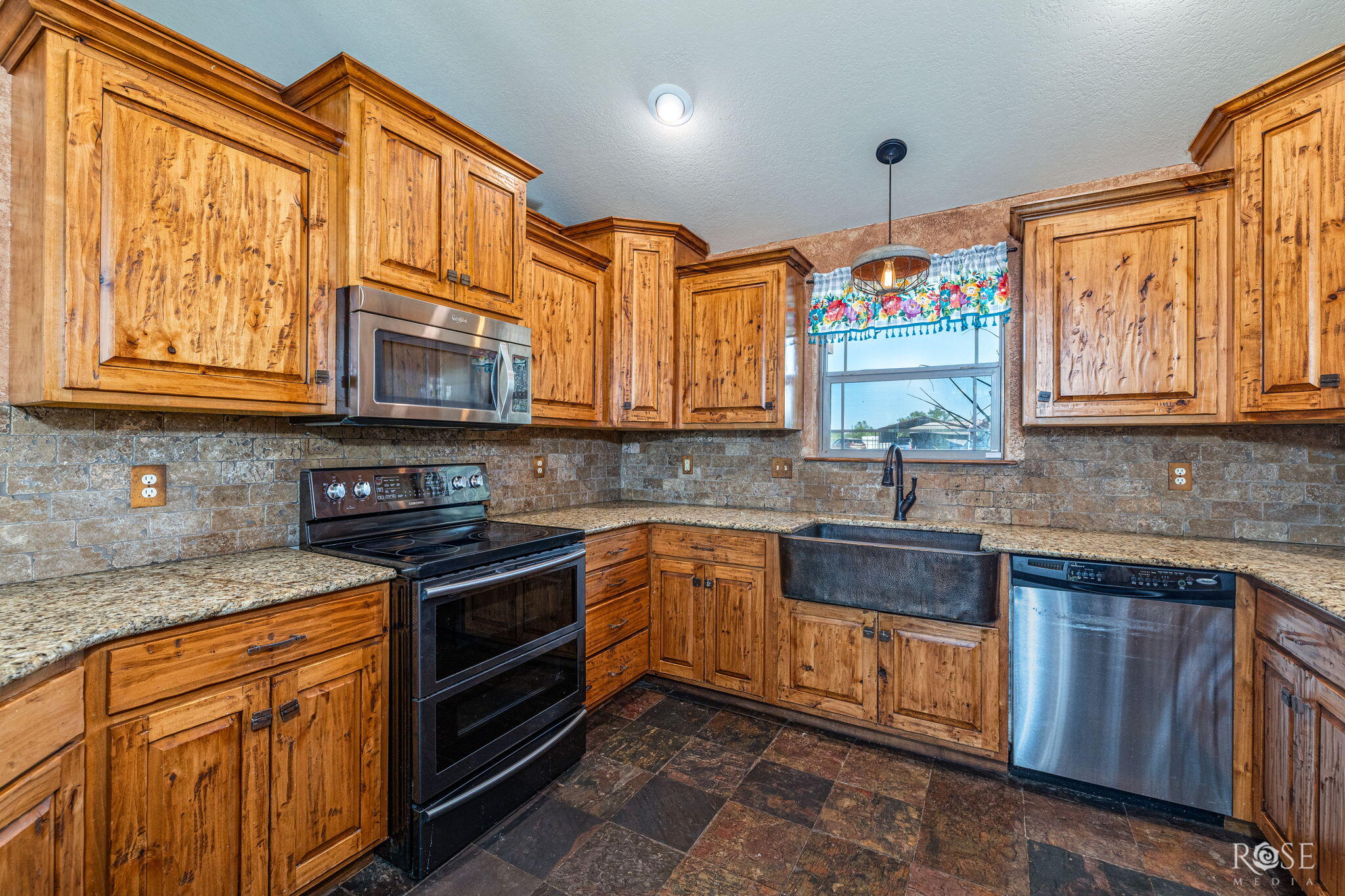 3415 Buck Run Property Photo 15