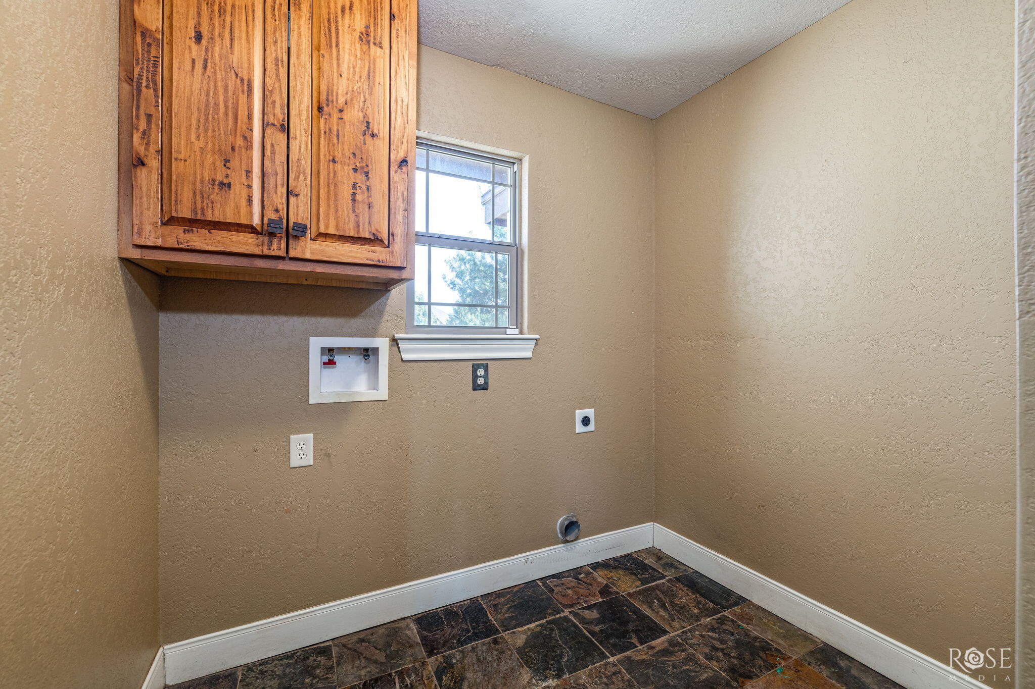 3415 Buck Run Property Photo 20