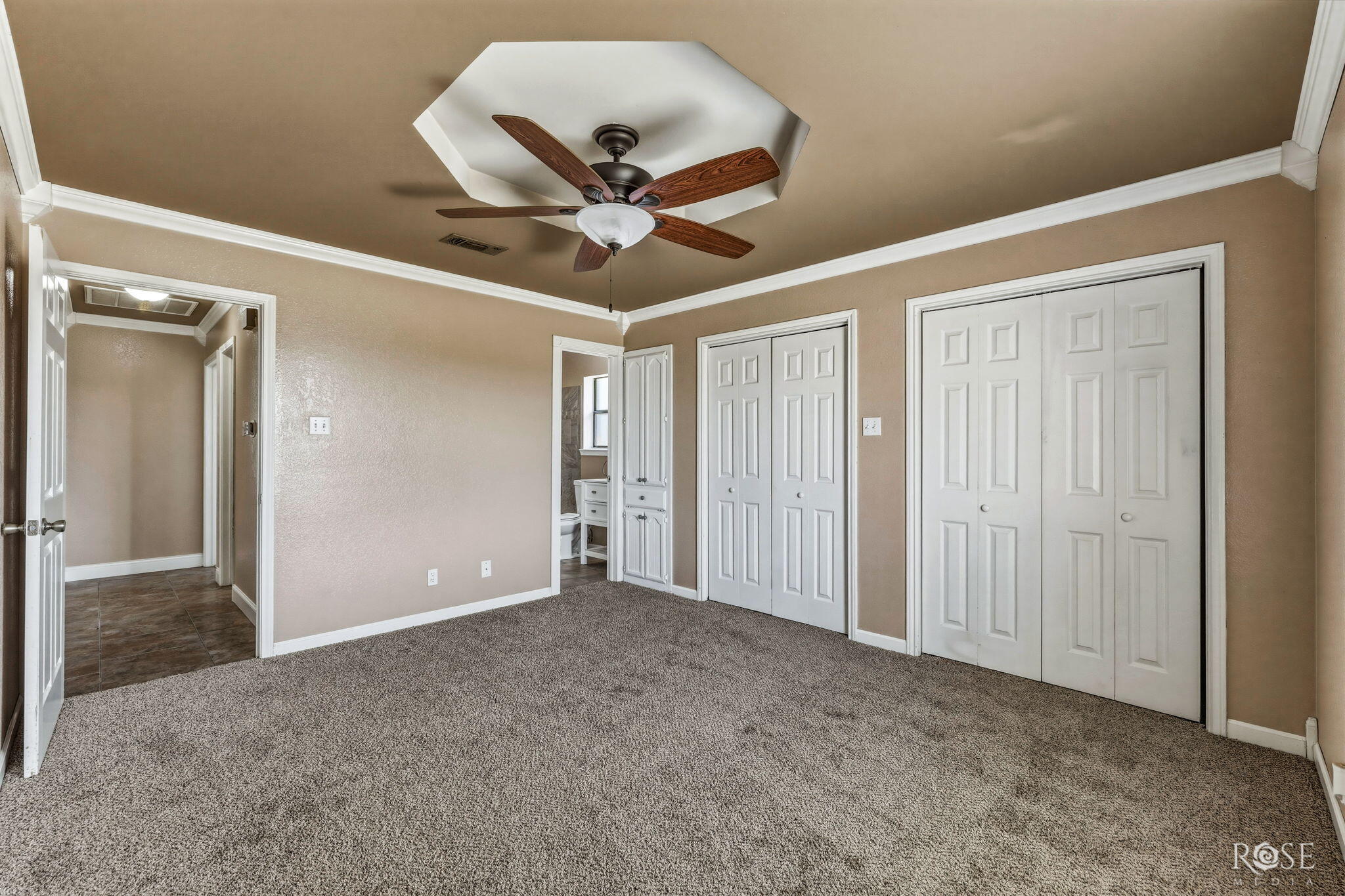 1001 Cricket Lane Property Photo 18