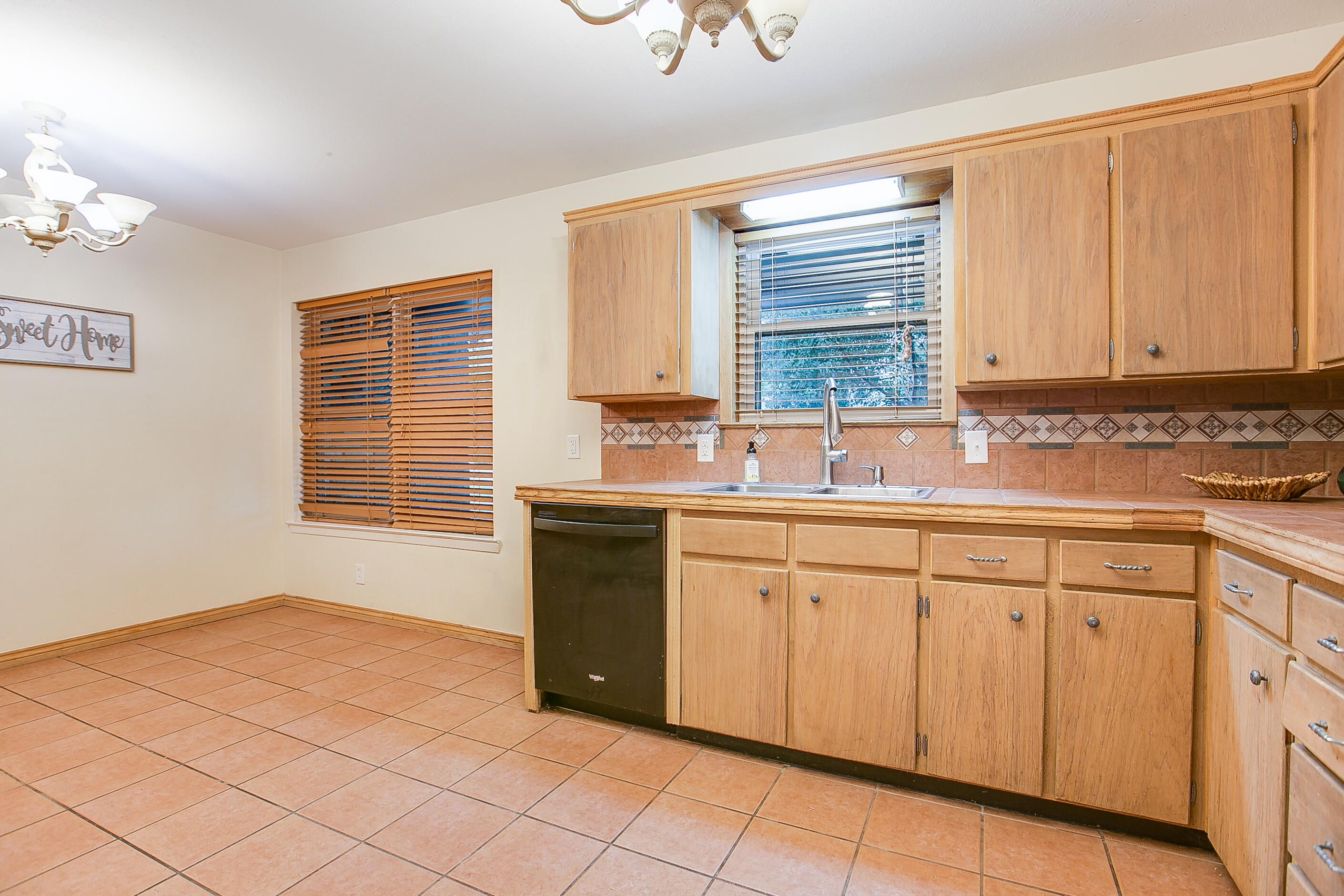 3313 Chatterton Drive Property Photo 14