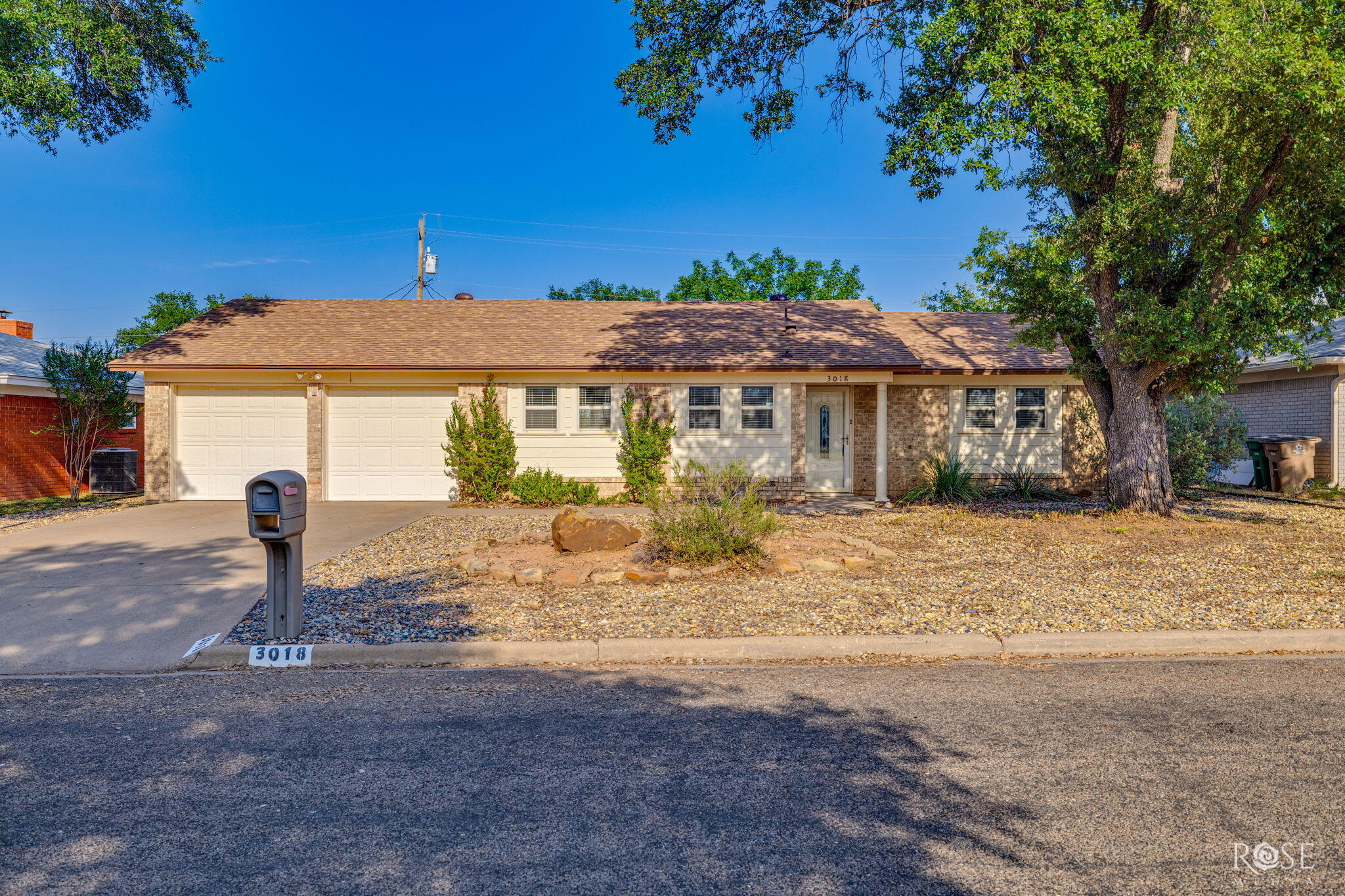 3018 Bluebonnet Lane Property Photo 1
