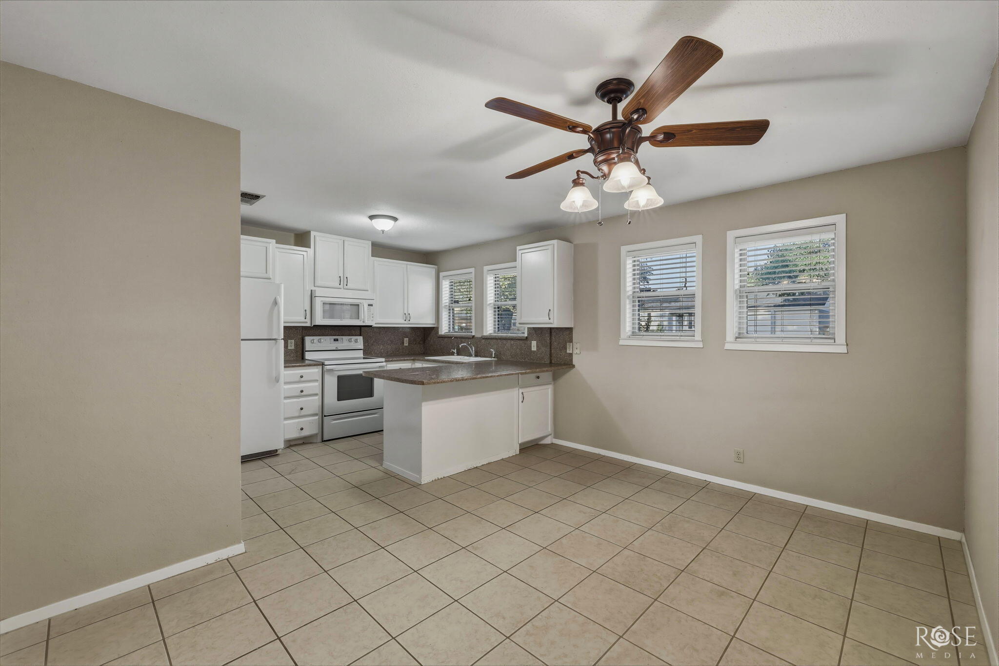 3018 Bluebonnet Lane Property Photo 8