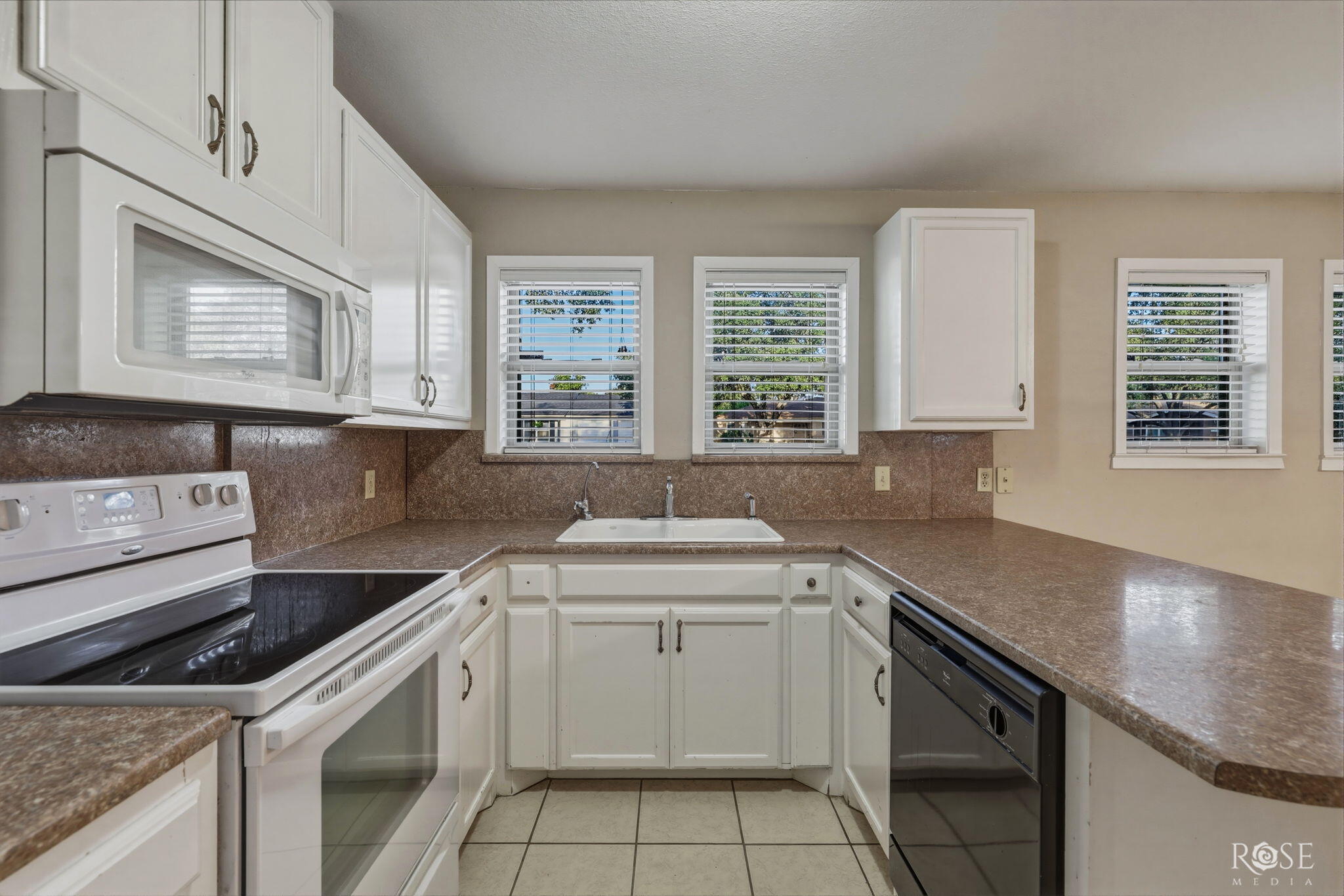 3018 Bluebonnet Lane Property Photo 10