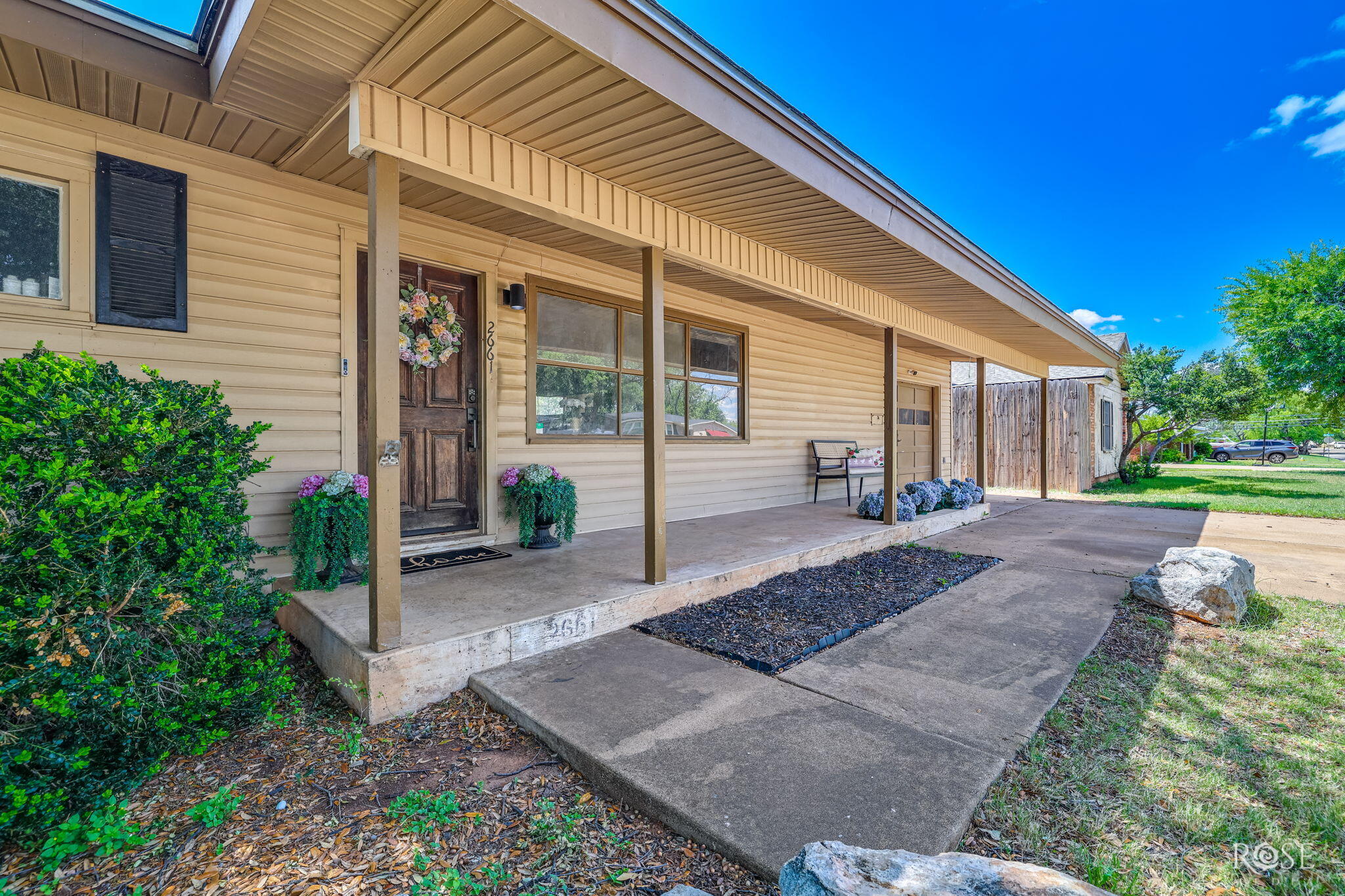 2661 Rice Avenue Property Photo 3