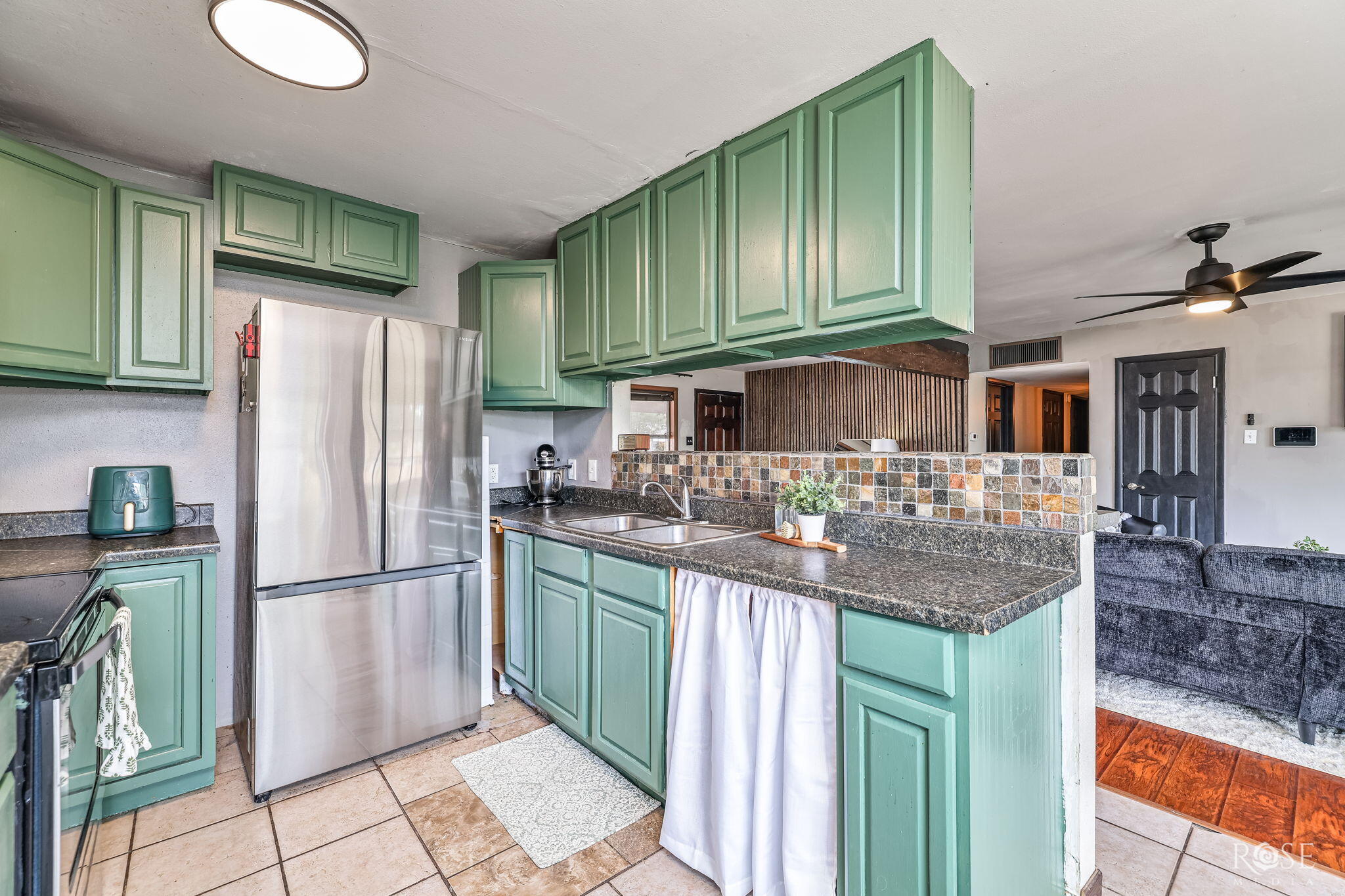 2661 Rice Avenue Property Photo 10