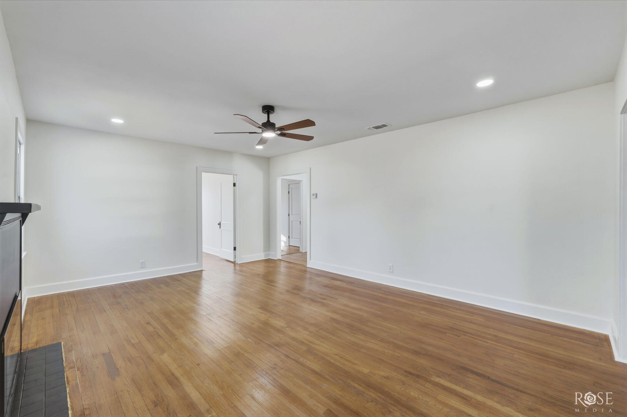 2319 North Street Property Photo 4