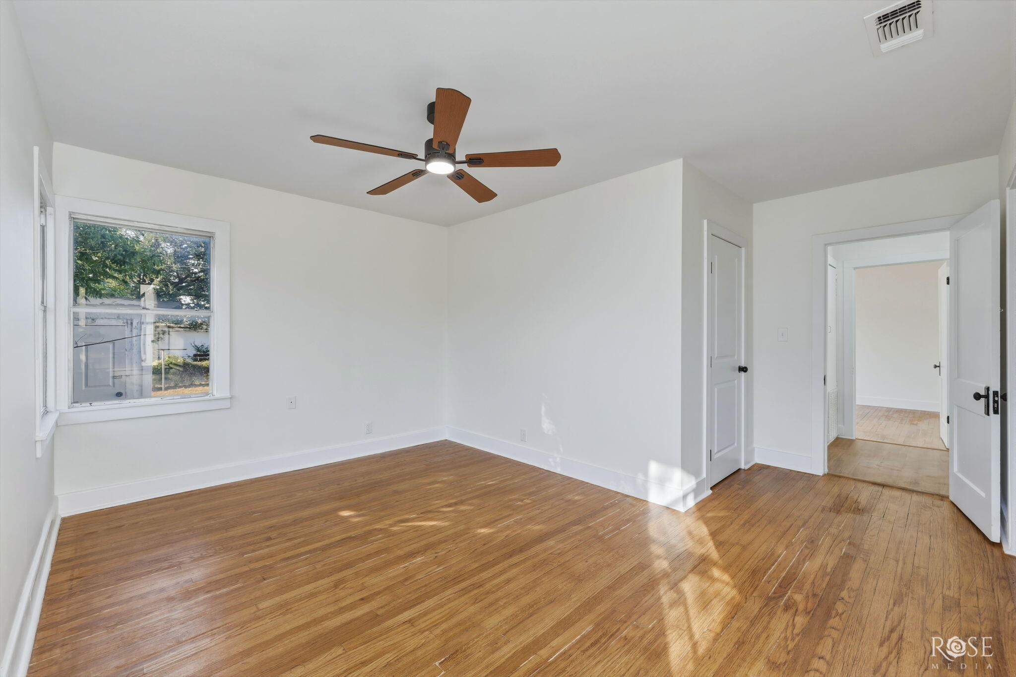 2319 North Street Property Photo 16