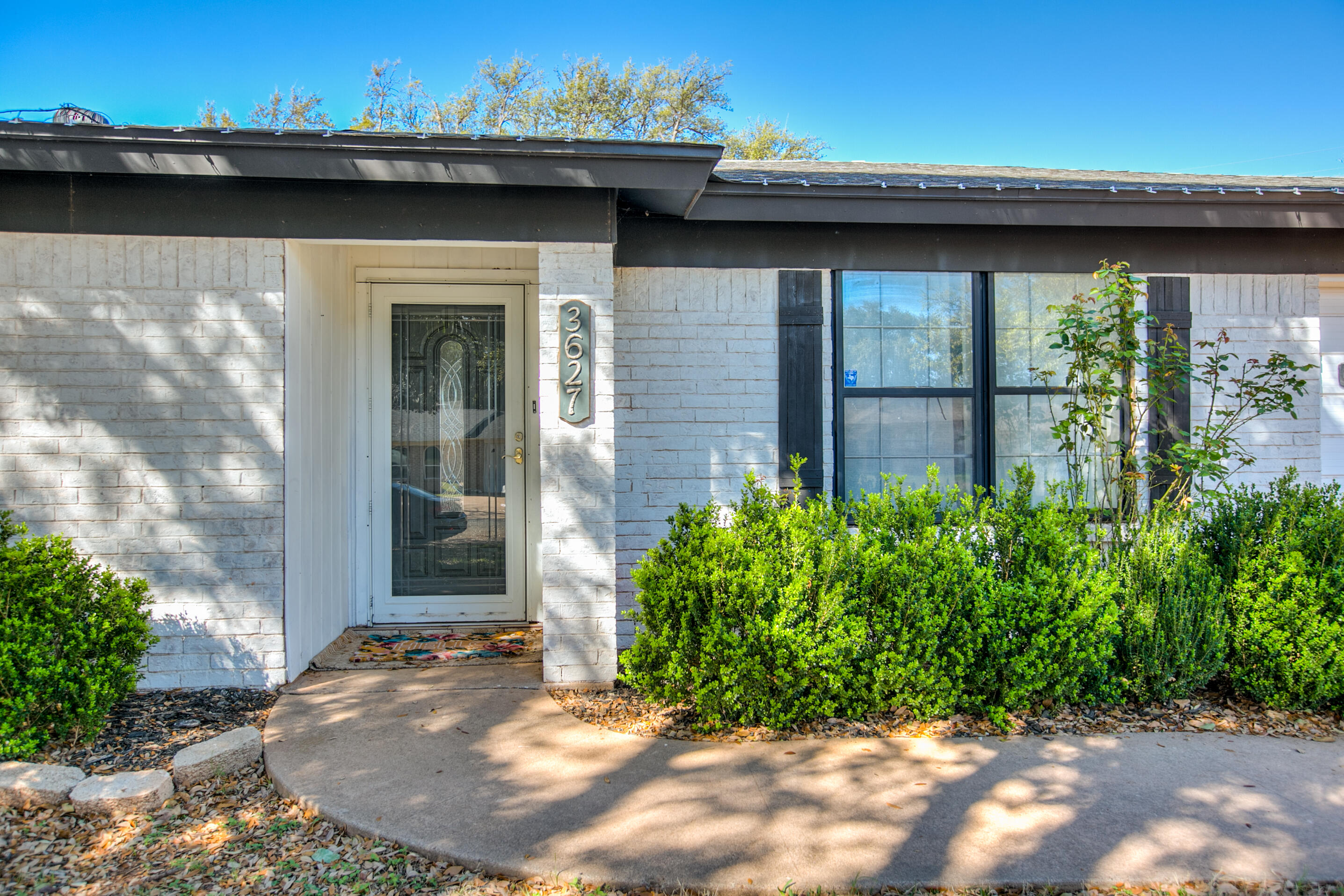 3627 Old Post Circle Property Photo 7