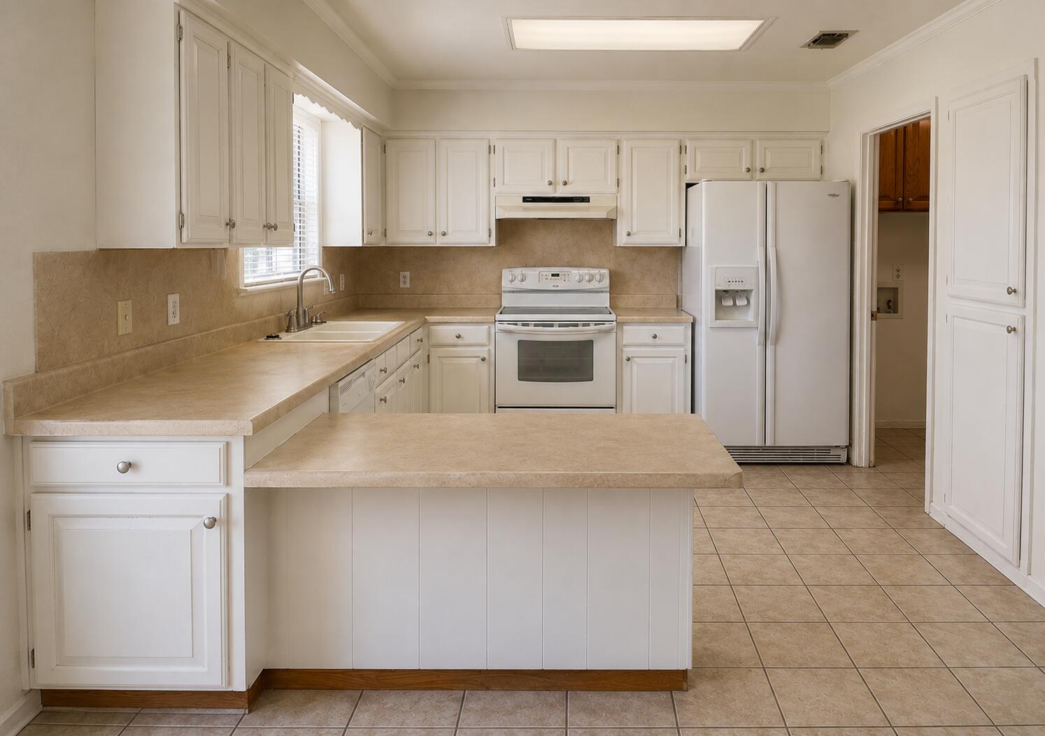 1622 Idaho Avenue Property Photo 3
