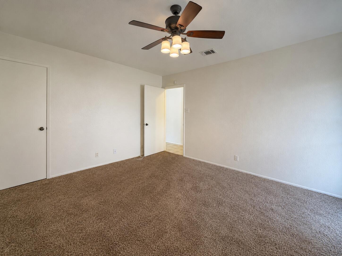 1622 Idaho Avenue Property Photo 6