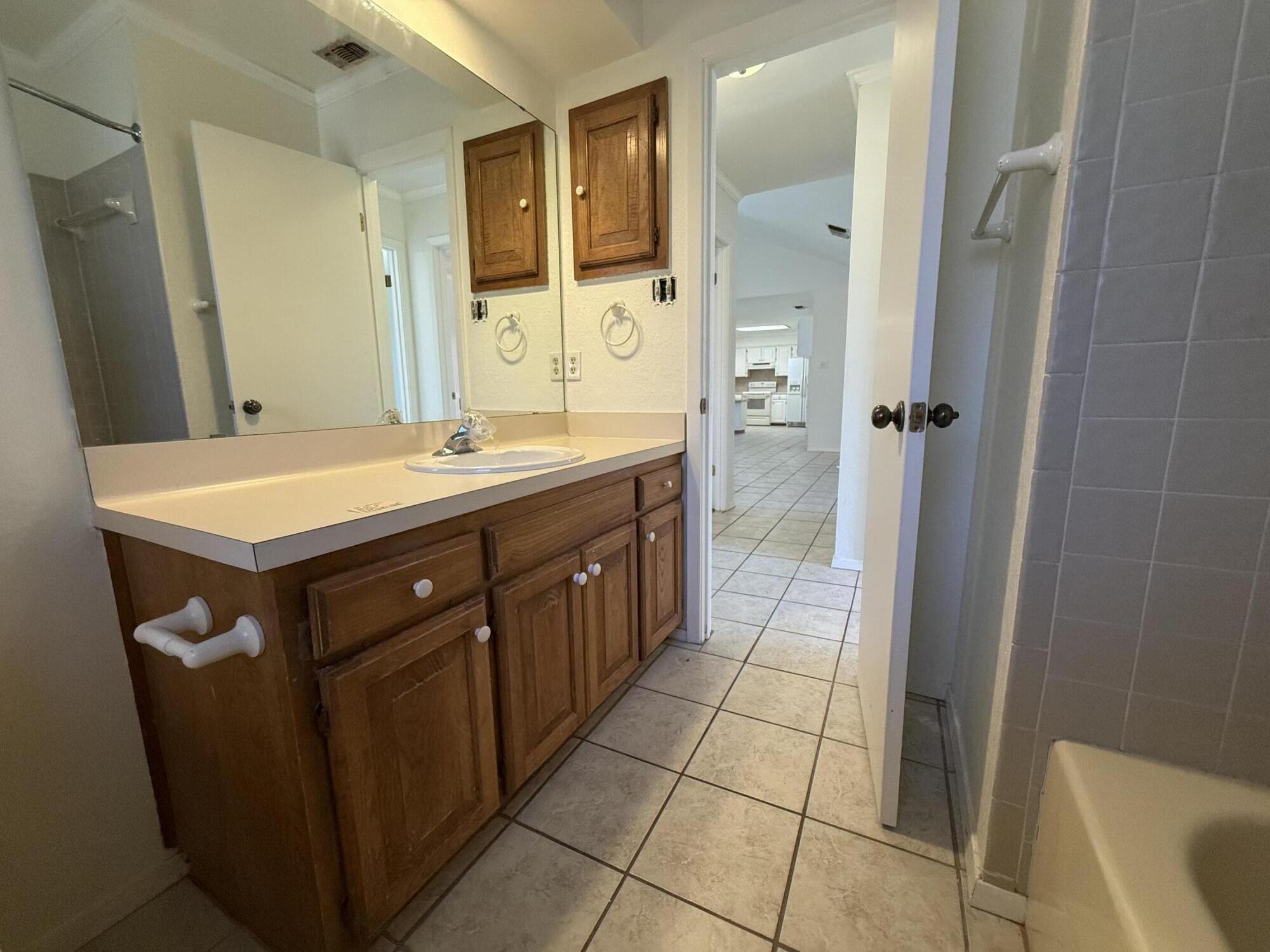 1622 Idaho Avenue Property Photo 12