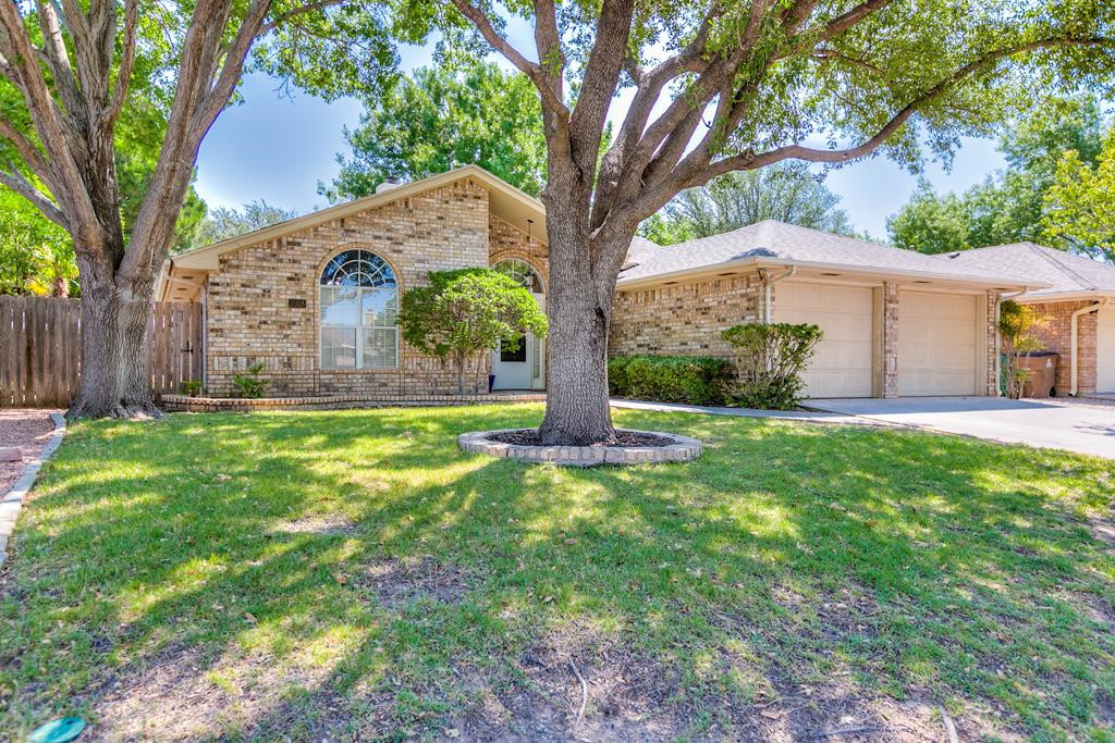 2058 Putter Drive Property Photo 1