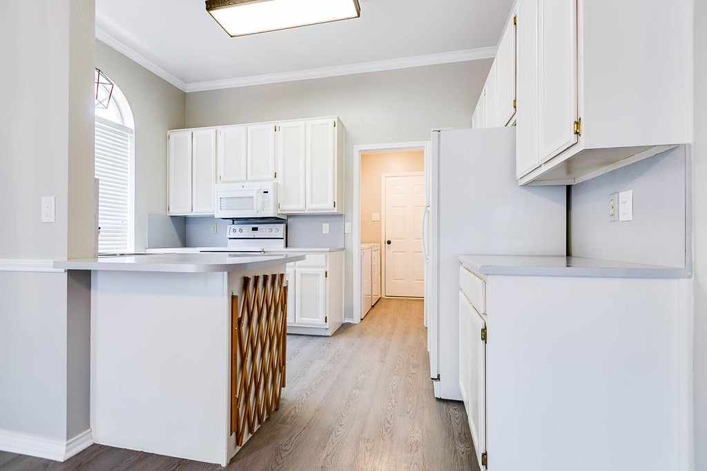 2058 Putter Drive Property Photo 8