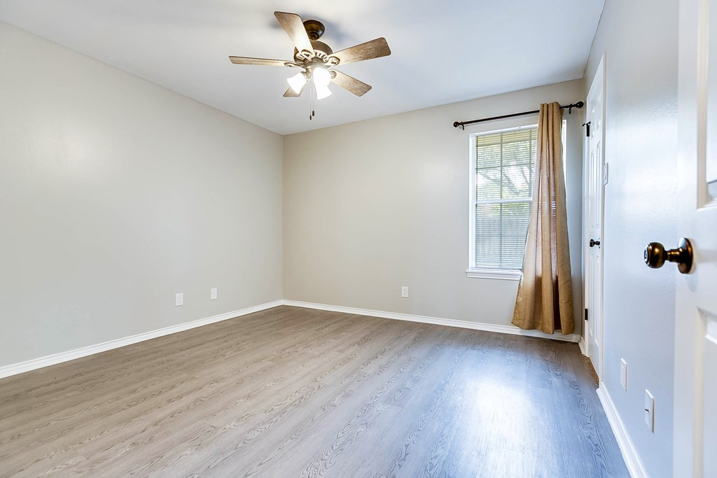2058 Putter Drive Property Photo 14