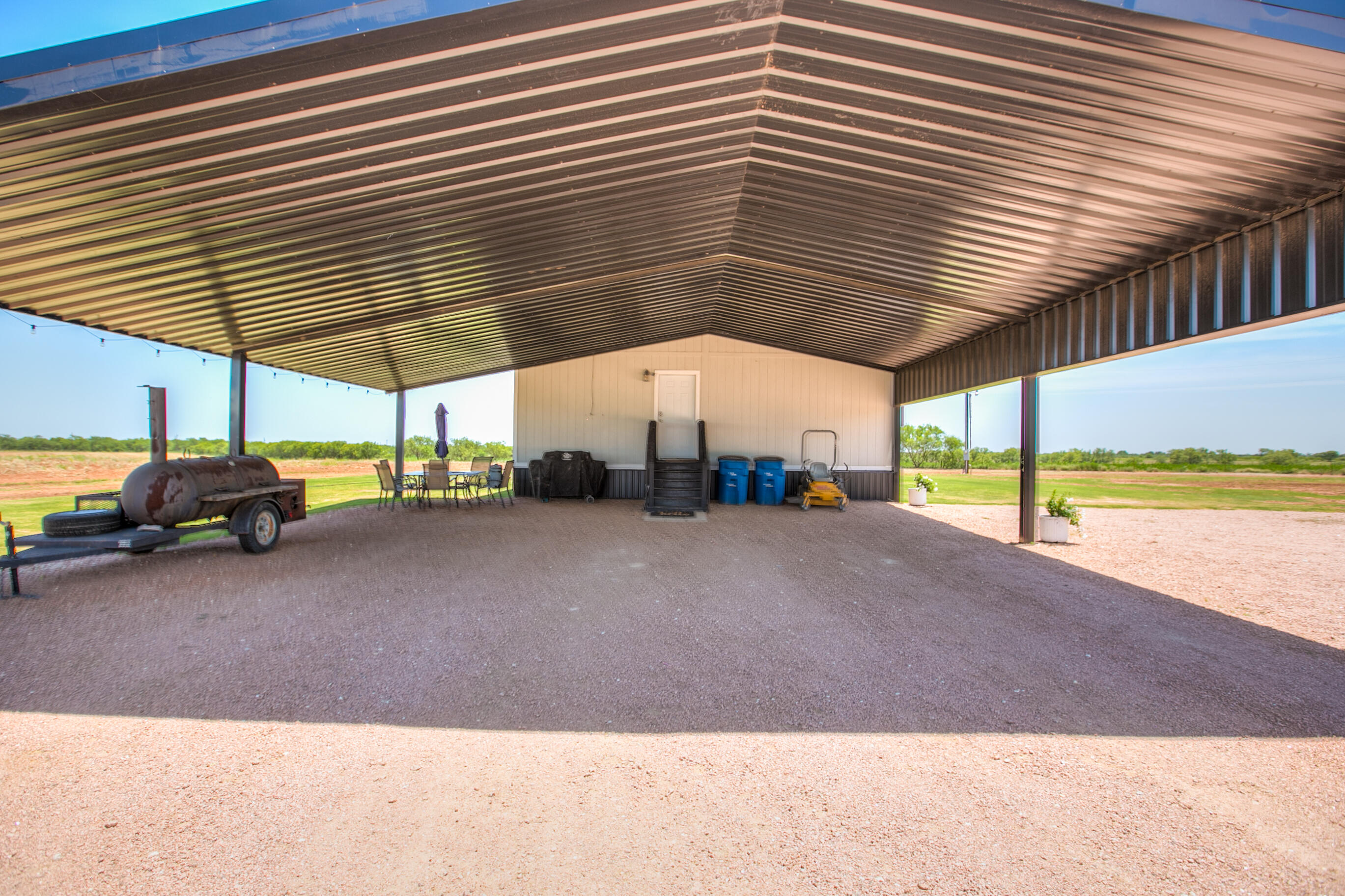281 2884 Property Photo 27