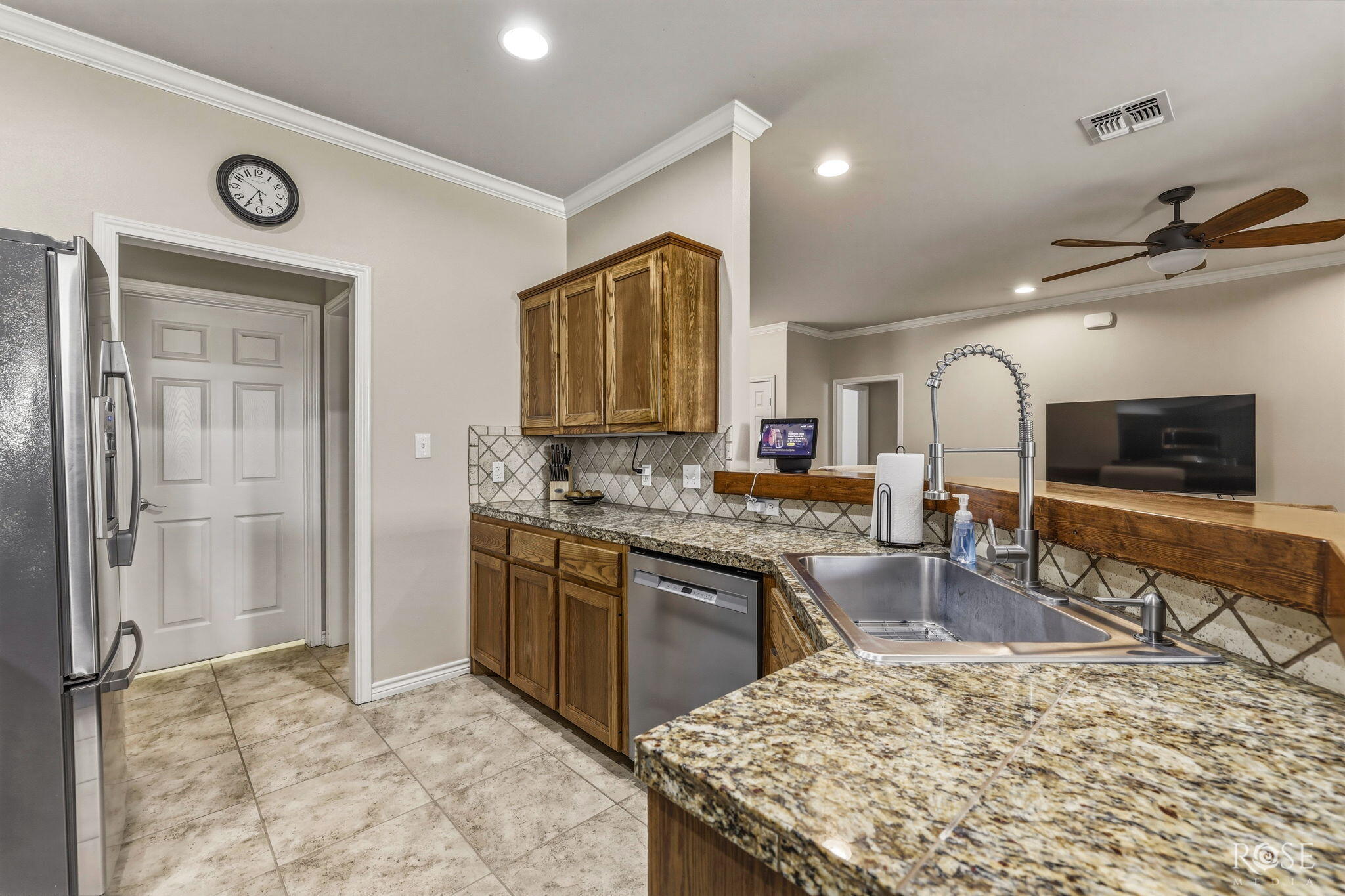 226 Norwood Drive Property Photo 8