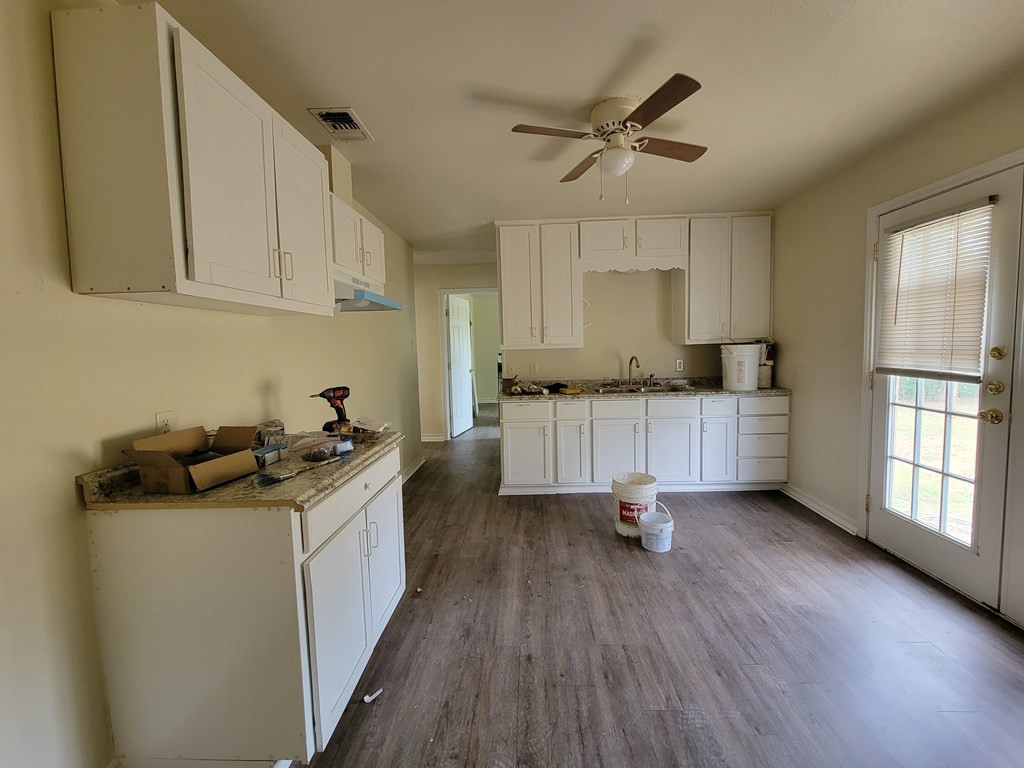 1111 Woodruff Street Property Photo 6