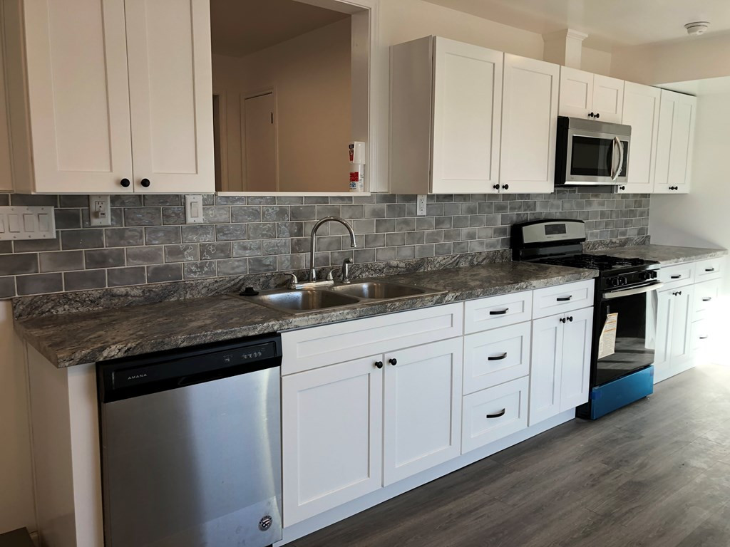 109 Belaire Avenue Property Photo 13