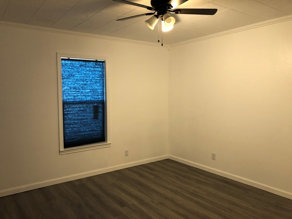 109 Belaire Avenue Property Photo 26